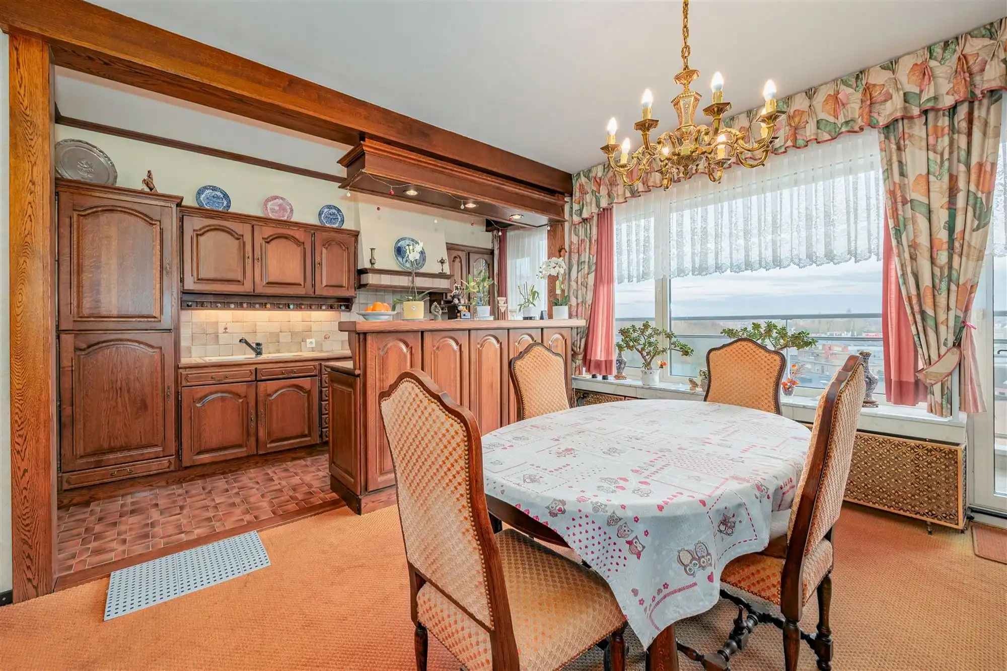 Appartement met 2 slaapkamers en twee terrassen en P foto 10