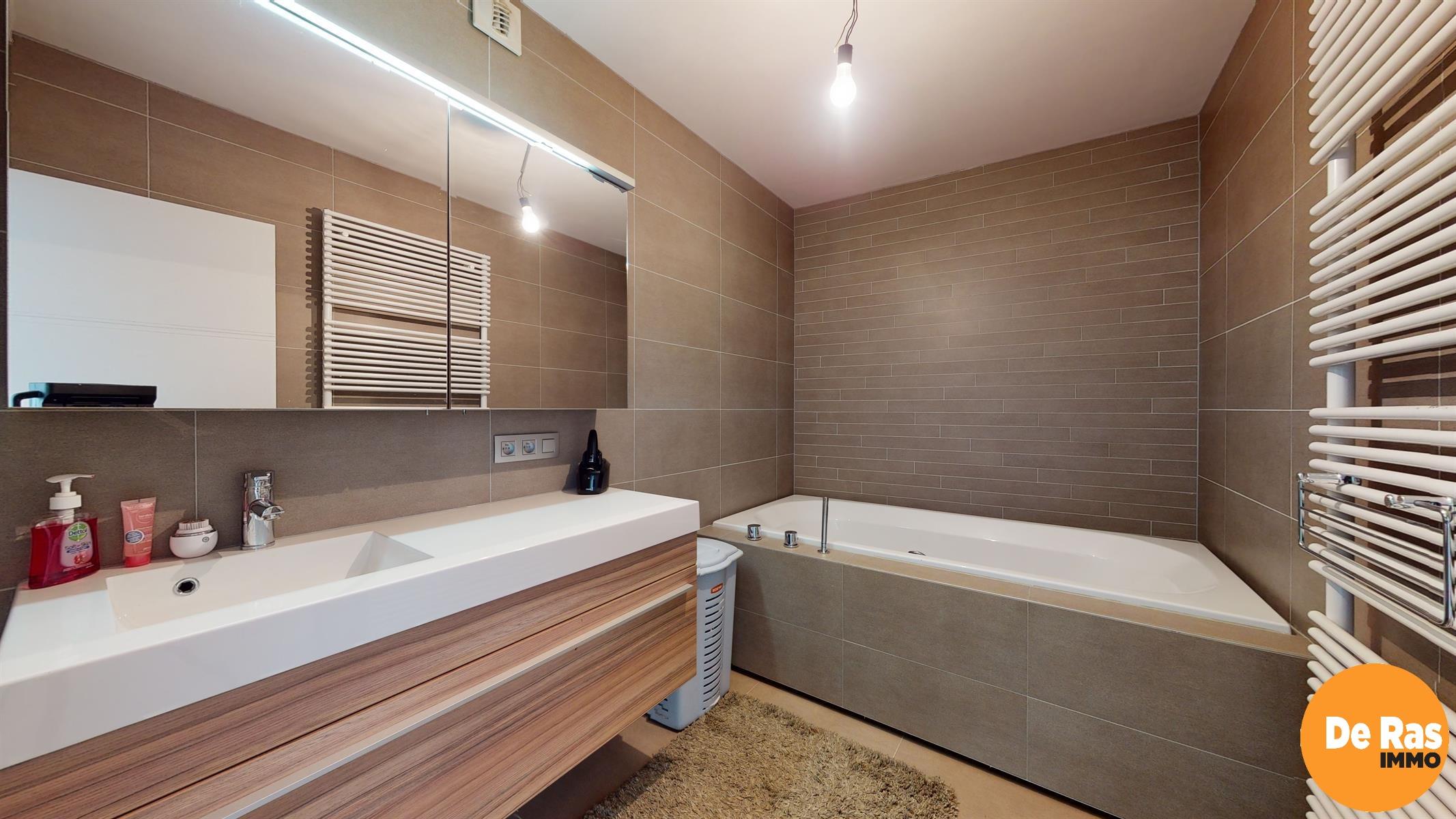 SINT-LIEVENS-HOUTEM - Exclusief duplexappartement vlakbij het centrum foto 19