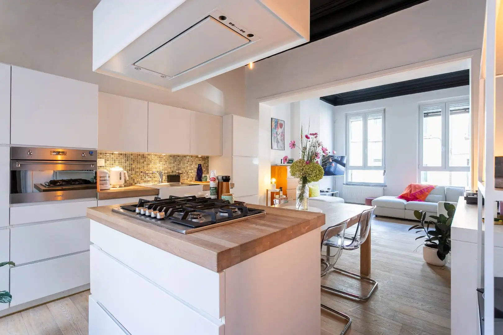 Karaktervolle woning met 3 slpk en terras te centrum Halle foto 7