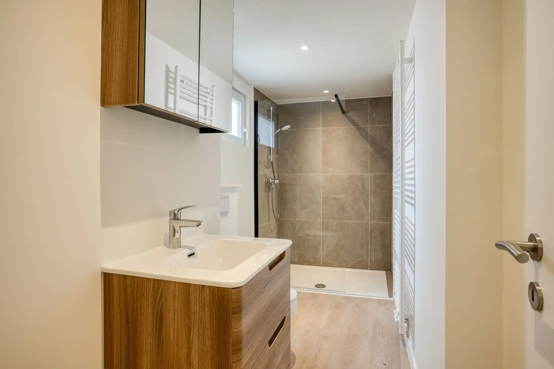 Instapklare, volledig gerenoveerde woning met 3 slaapkamers in het hart van Leuven (2026) foto 14