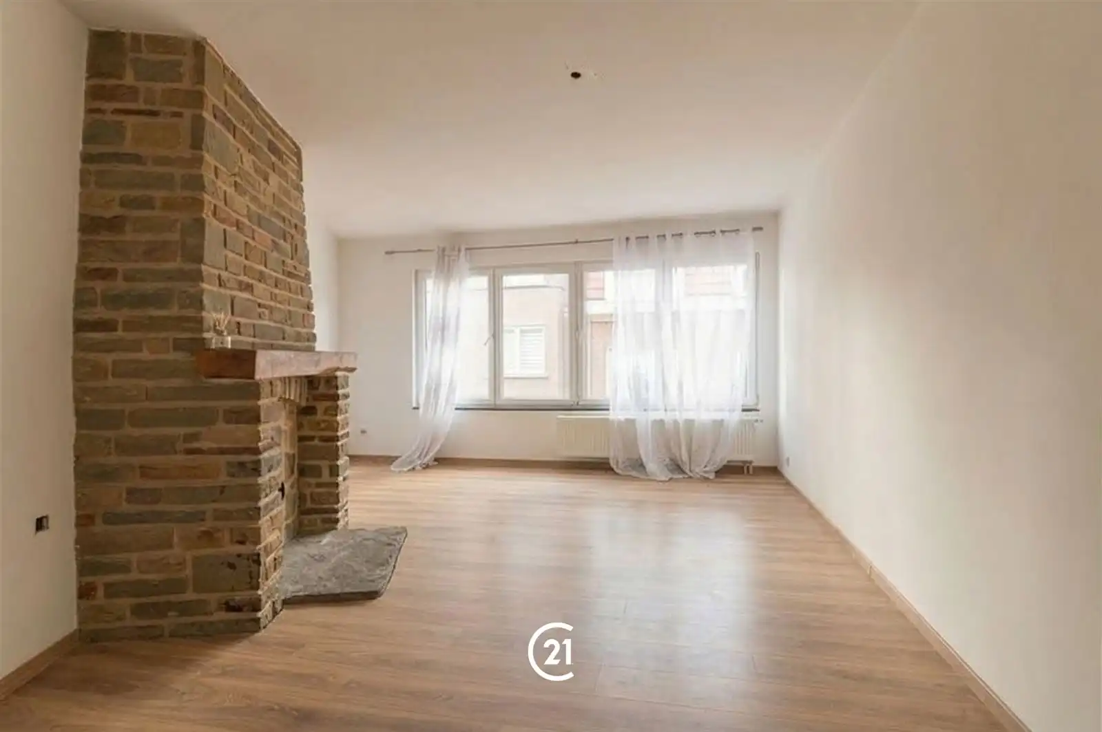Op te frissen appartement foto 3