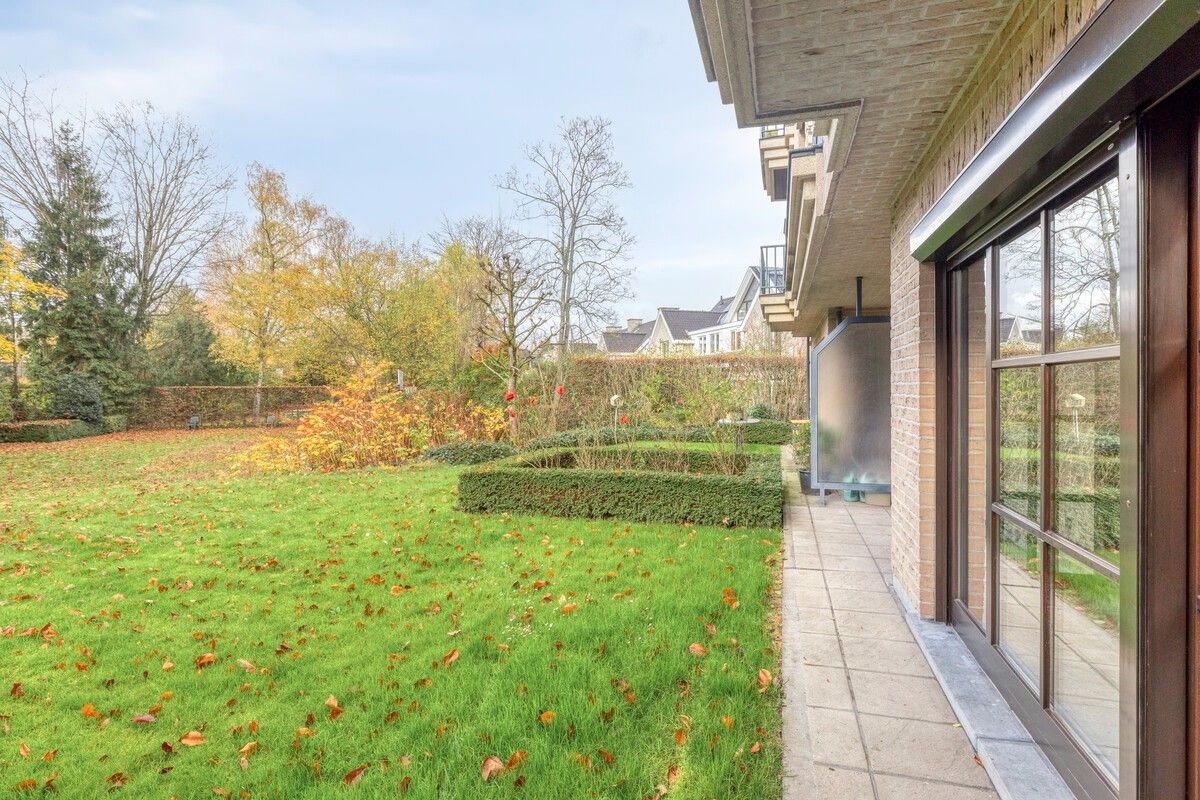 Instapklaar gelijkvloers appartement met prachtig groen zicht in topligging foto 5