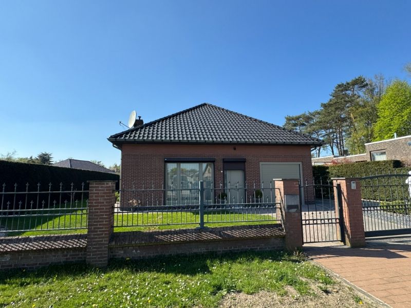 Instapklare woning met 3 slaapkamers en garage op 5a80 foto 2
