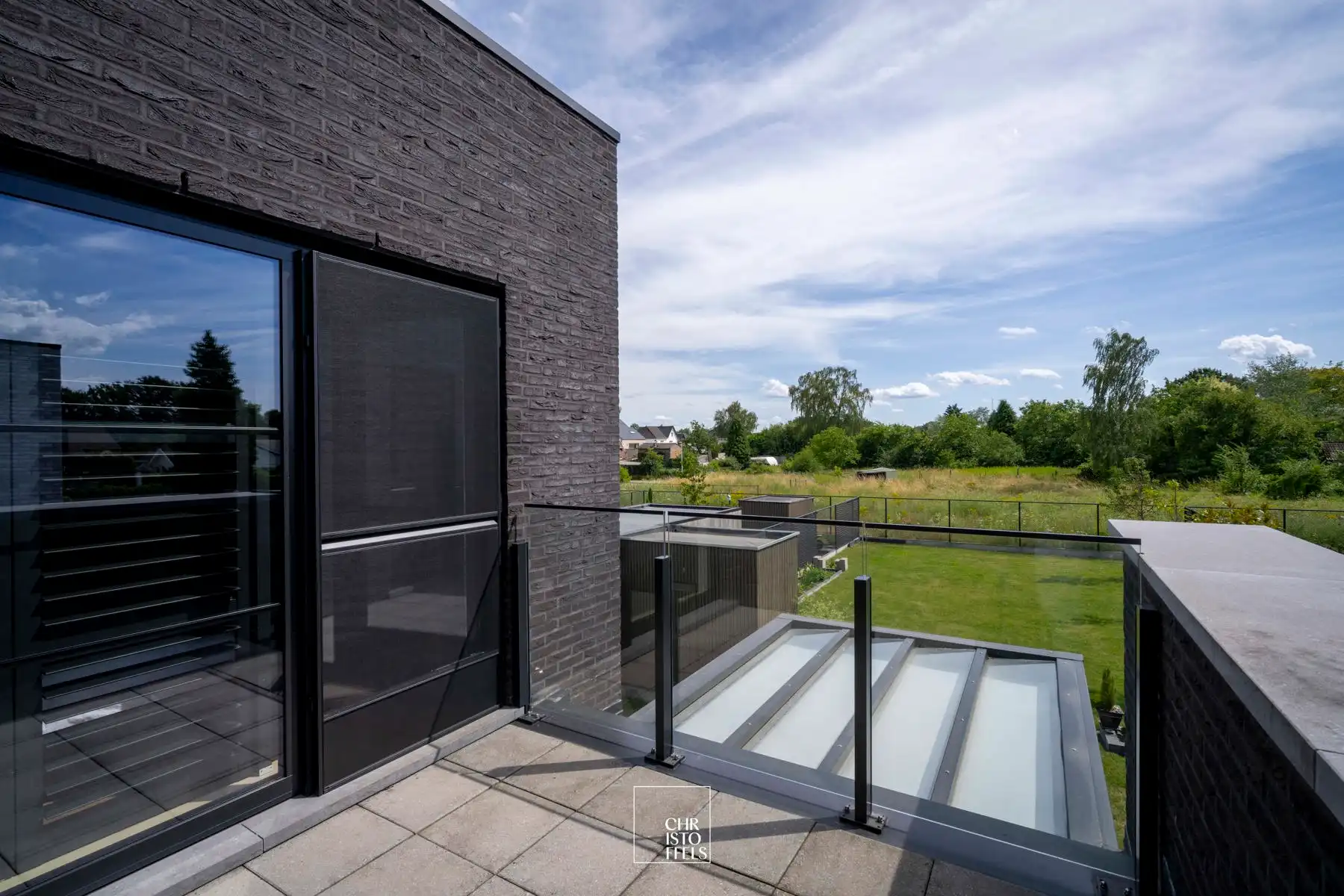 Stijlvolle nieuwbouwwoning gelegen te Neerharen, Lanaken!  foto 17