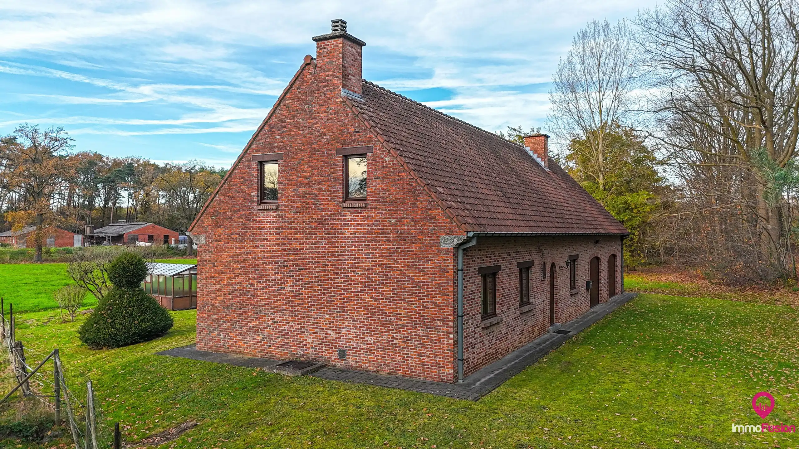 Exclusieve hoeve op 40are met bosrijke ligging te Paal! foto 43