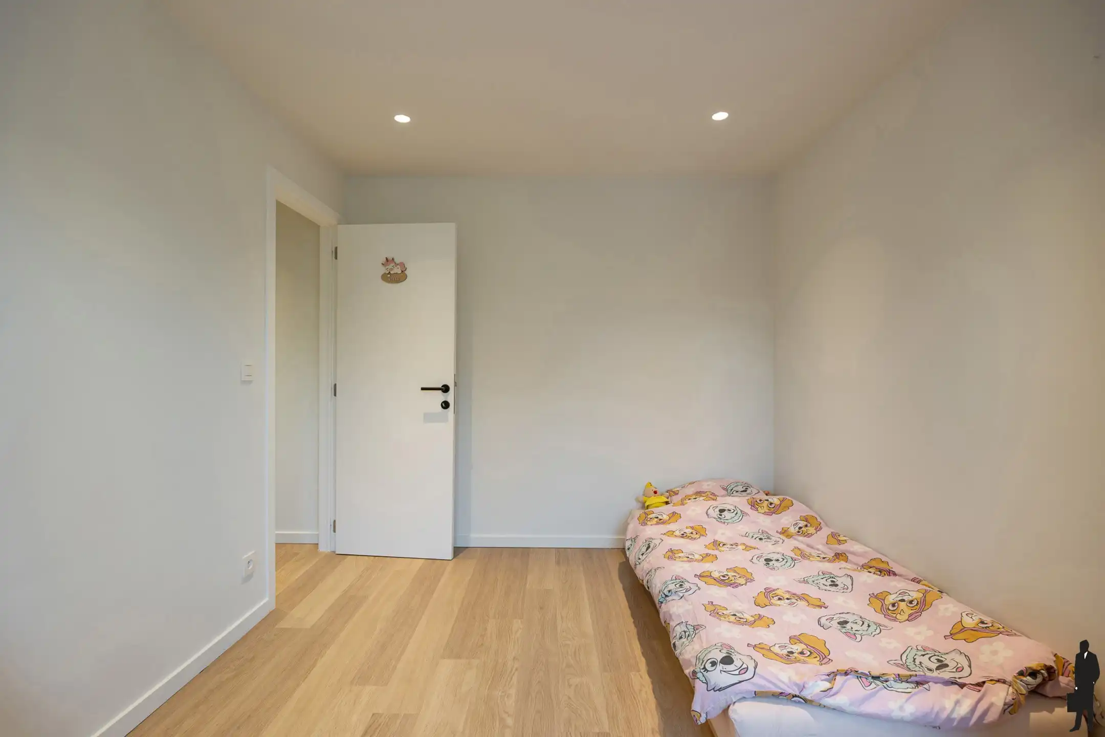 Volledig gerenoveerde gezinswoning met 3 slpk en tuin foto 12