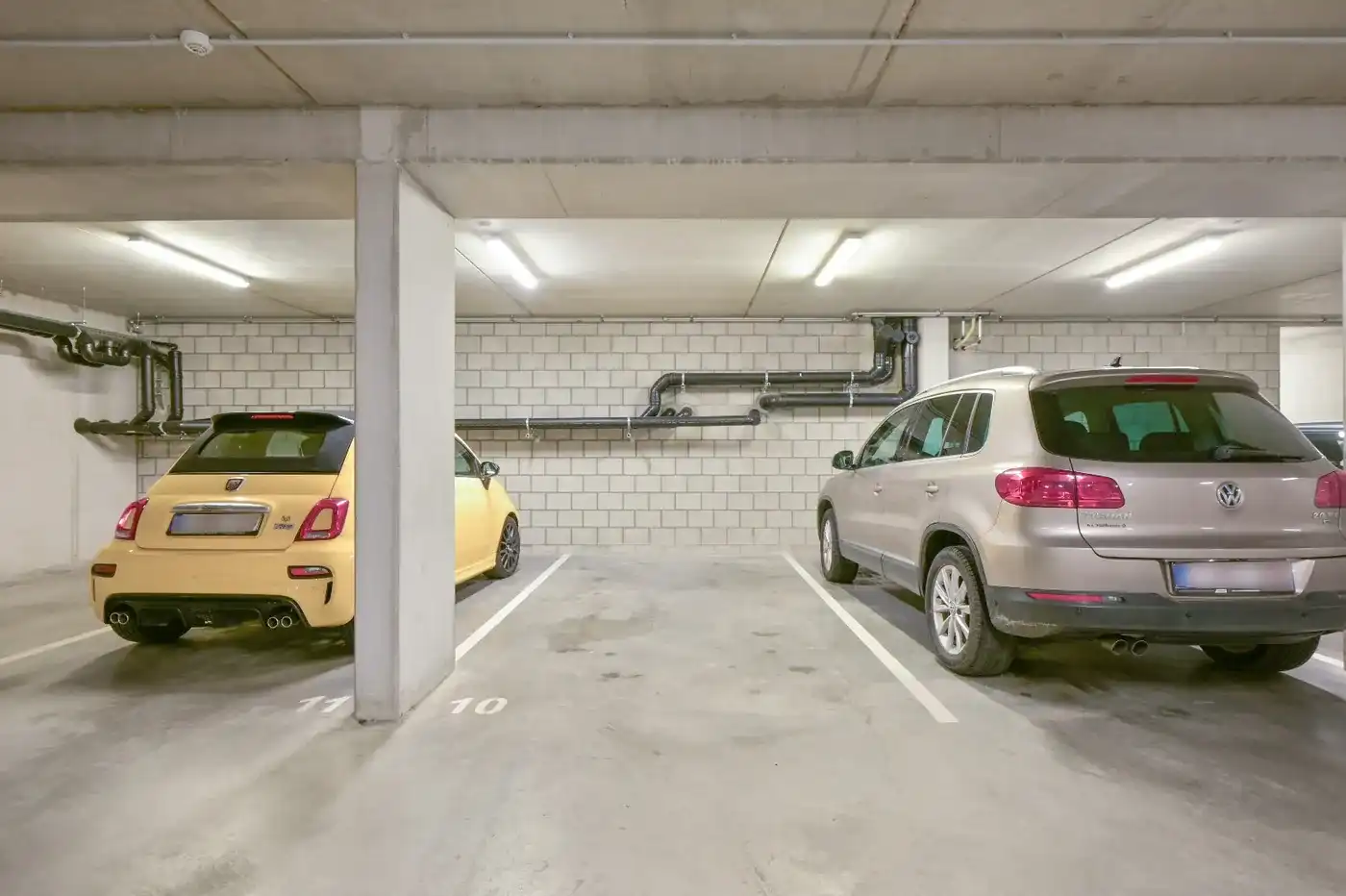 Modern appartement uit 2016 met 2 slaapkamers in centrum foto 21