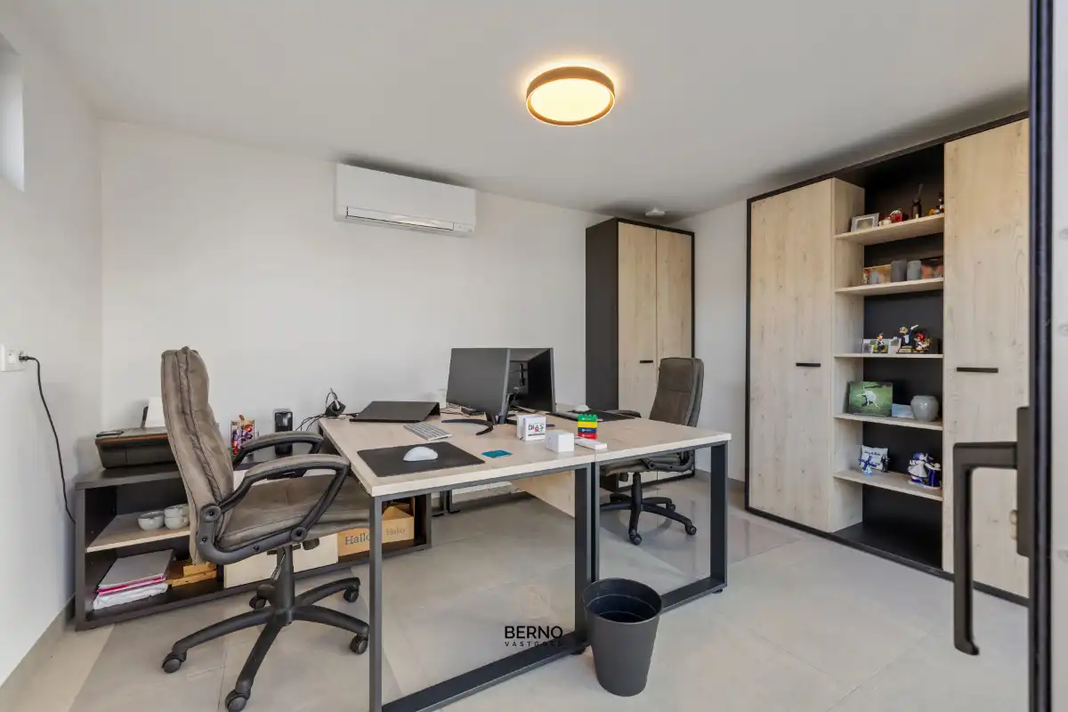 Instapklare HOB met tuinkantoor in Zottegem foto 13