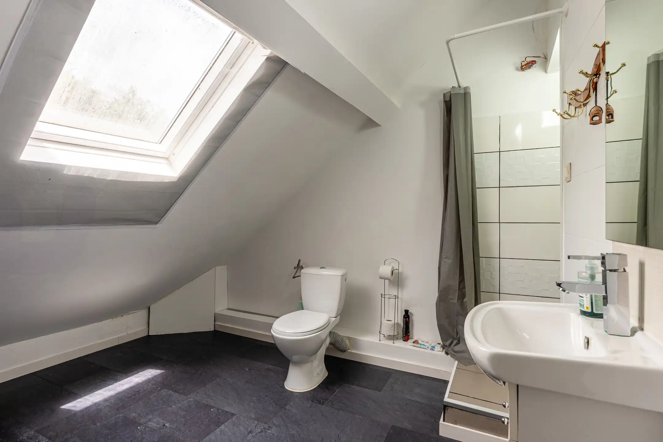 Instapklare woning op toplocatie in Gent.  foto 13