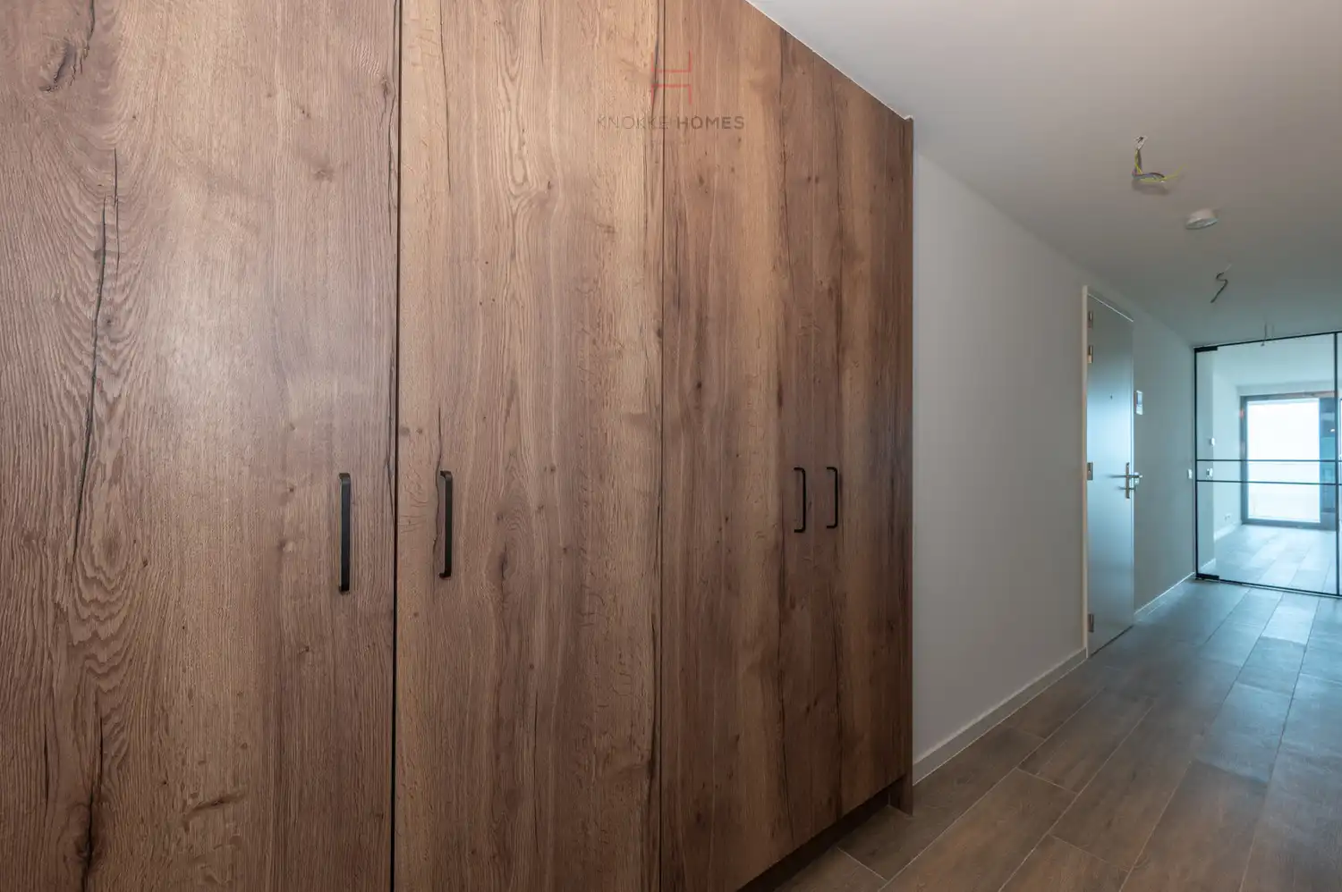 Instapklaar nieuwbouw appartement op de Zeedijk te Albertstrand foto 12