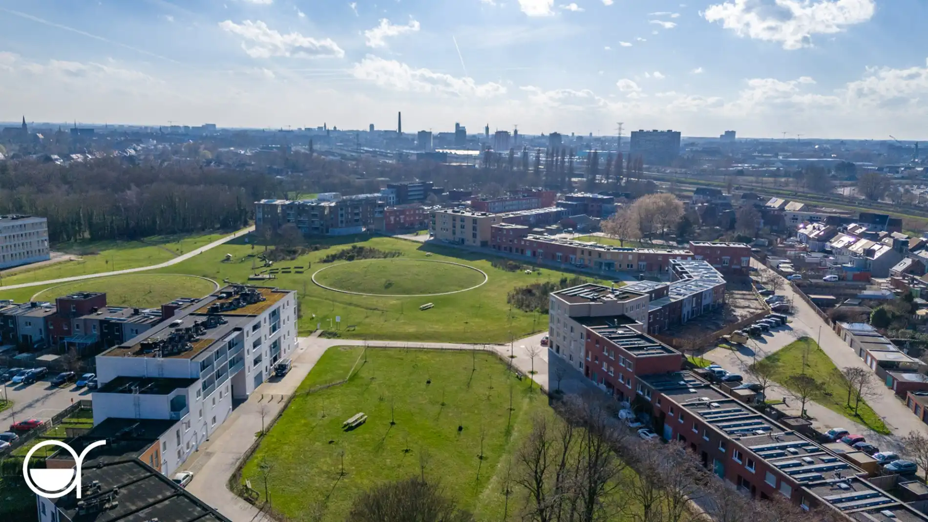 Woning met 3 - 4 slaapkamers met zonnige tuin foto 21