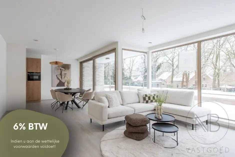 Nieuwbouwappartement met 2 parkeerplaatsen foto {{pictureIndex}}