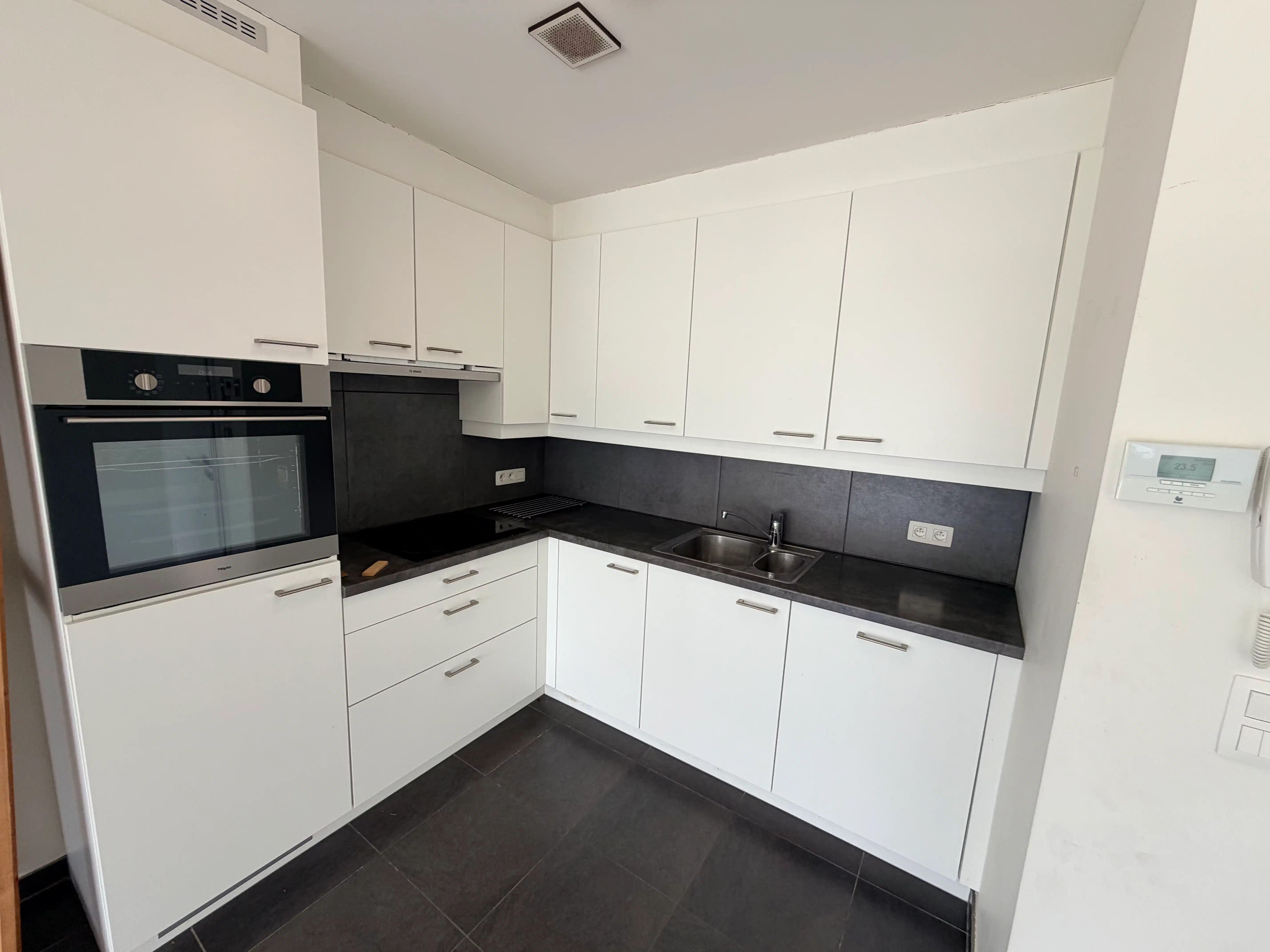 --- NIEUW --- Mooi kwalitatief appartement (bj. 2016) met 2 slaapkamers (81m²). foto 6