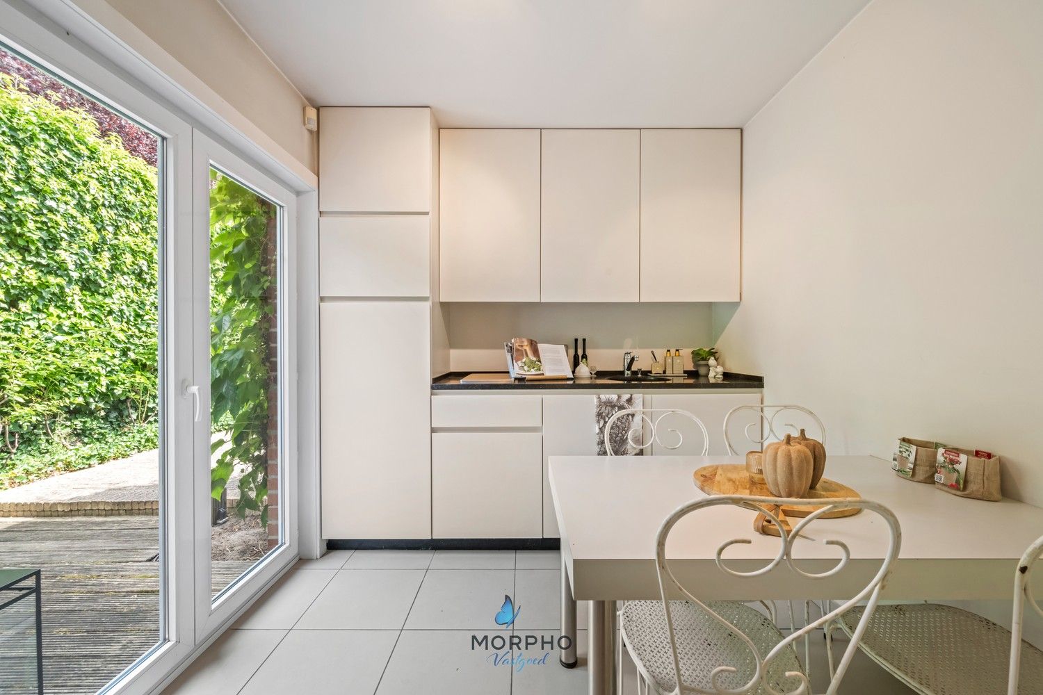 Karaktervolle woning (221 m²) met tuin en 5 parkeerplaatsen in centrum Ruddervoorde foto 14