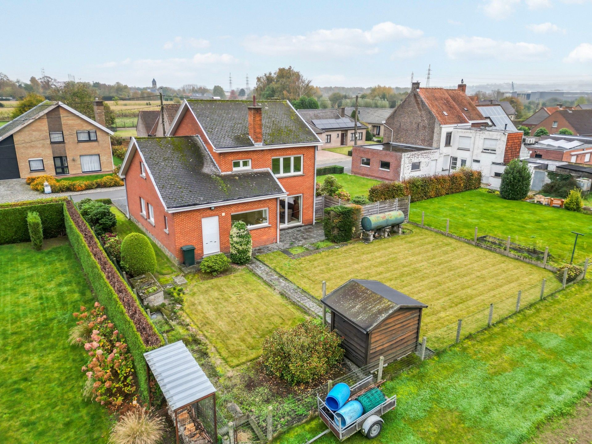 Alleenstaande woning te koop in Waarmaarde foto 3