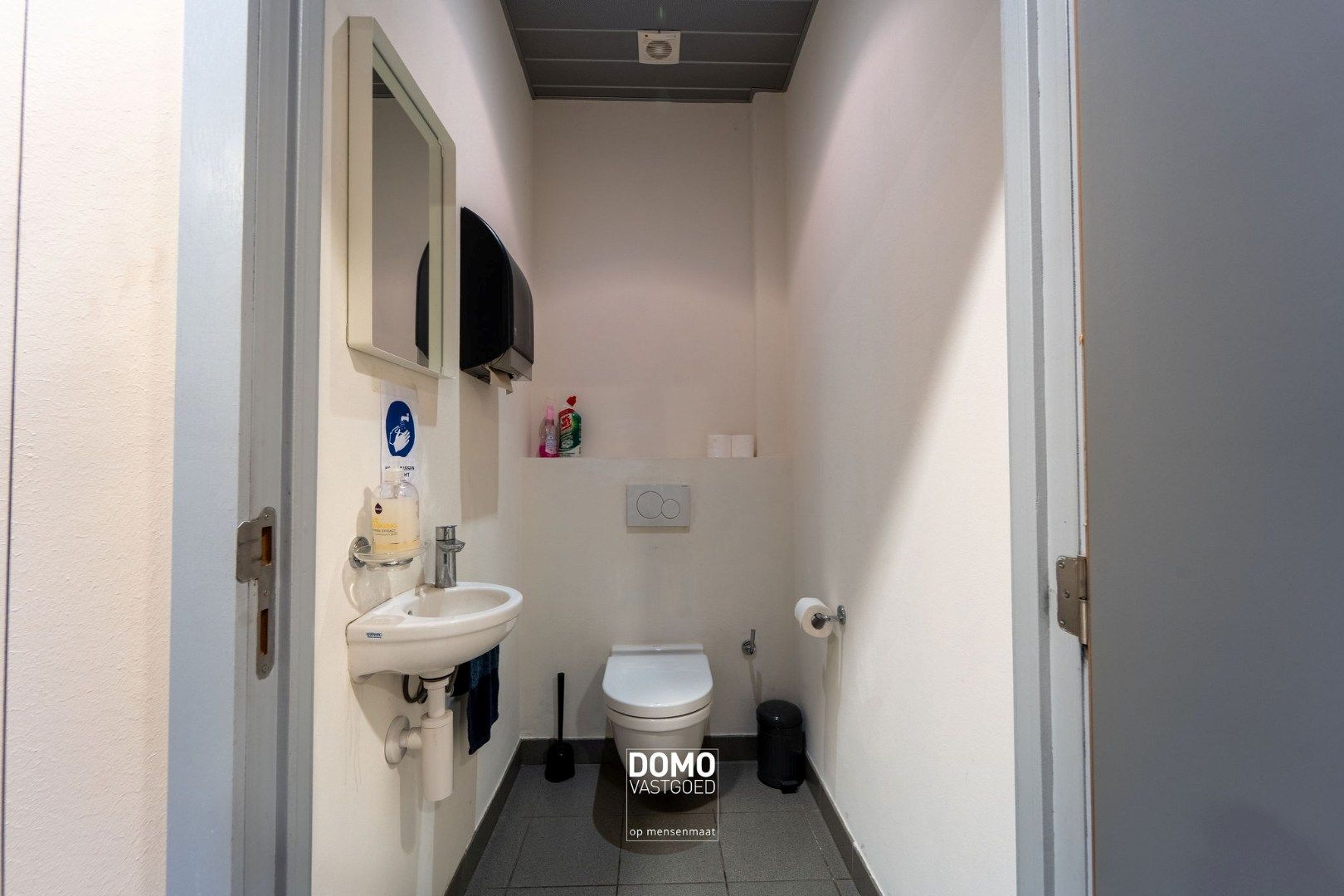 Industrieel vastgoed met sterke visibiliteit en tal van mogelijkheden foto 16