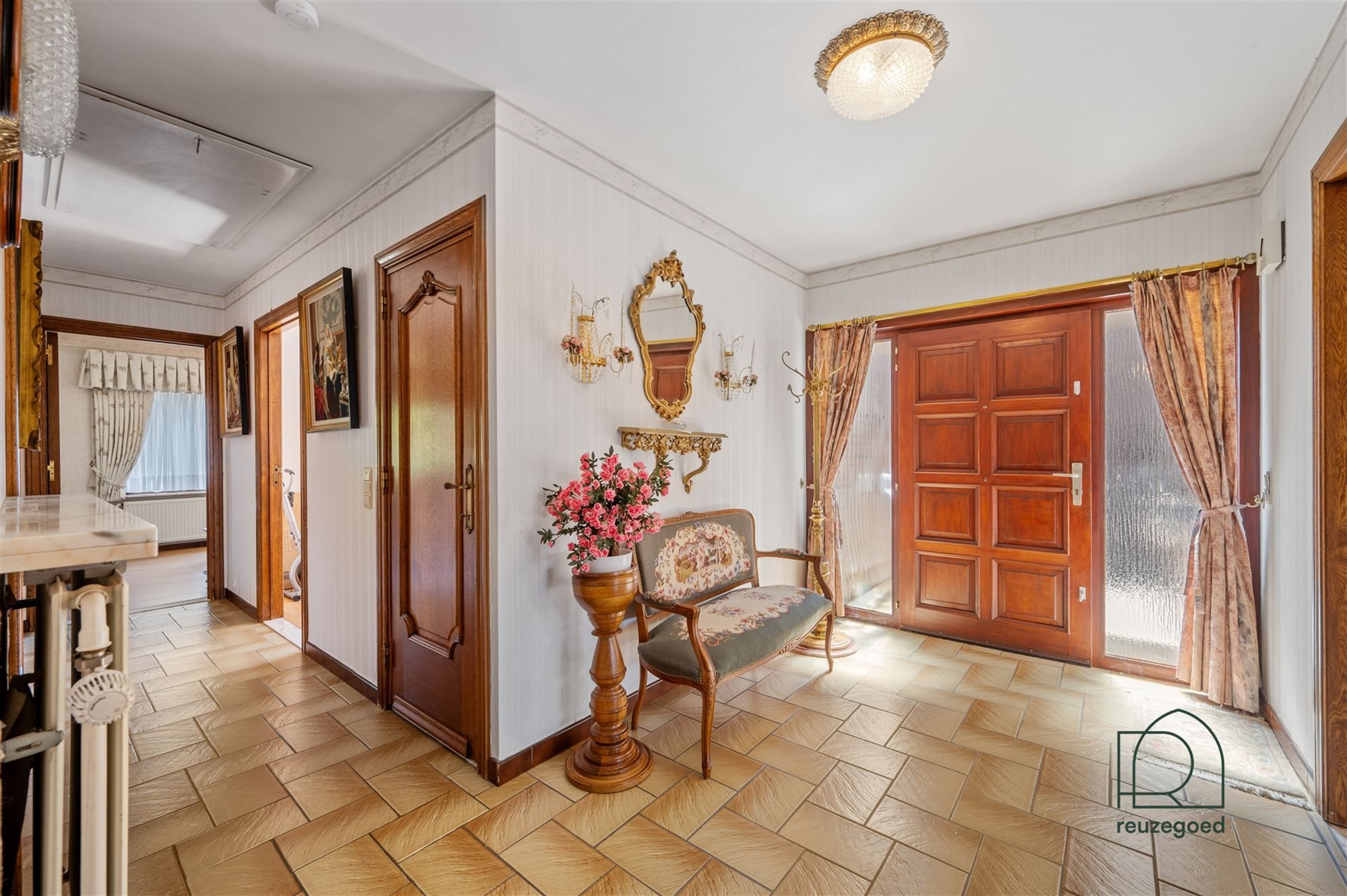 Charmante gelijkvloerse villa in Korbeek-Lo met ruime tuin en onderkeldering foto 3