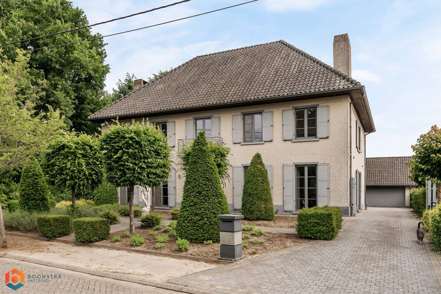 Ruime duplex met 4 slaapkamers regio Grasheide foto {{pictureIndex}}