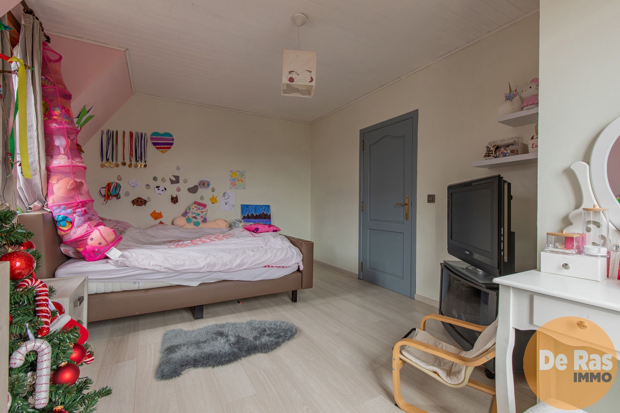 HILLEGEM - Instapklare HOB met 3 slaapkamers op topligging foto 9