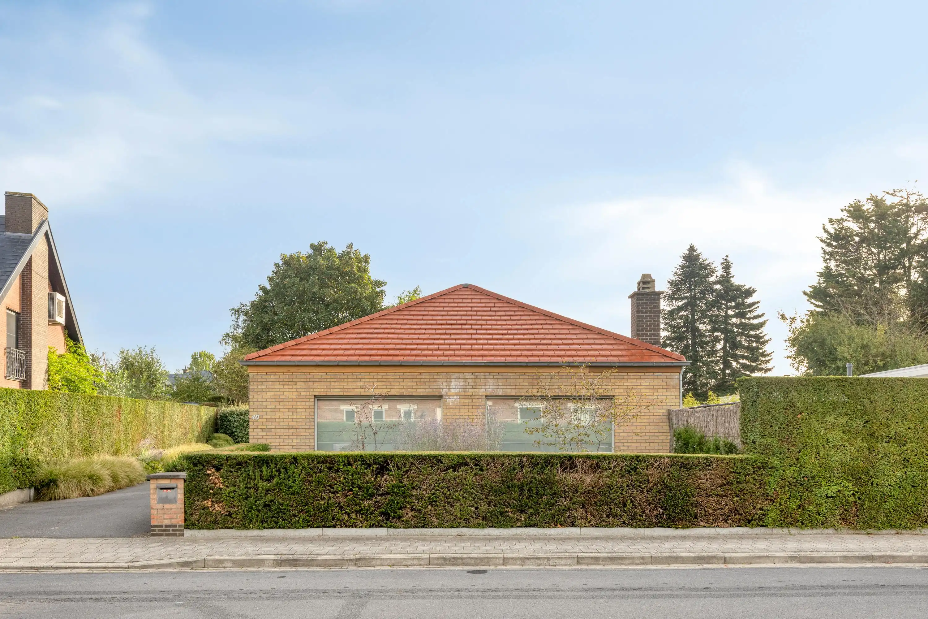 Instapklare bungalow op 898m² te koop in Wevelgem! foto 24