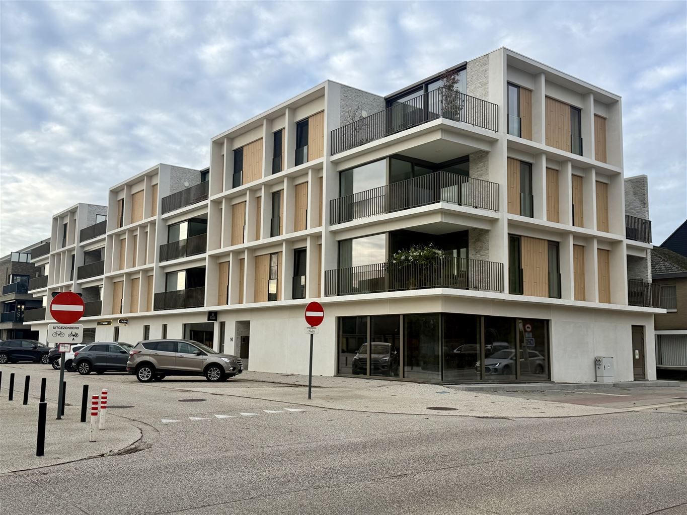 Nieuwbouwappartement op de tweede verdieping met 2 slaapkamers en terras gelegen in het centrum van Dilsen.  foto 13