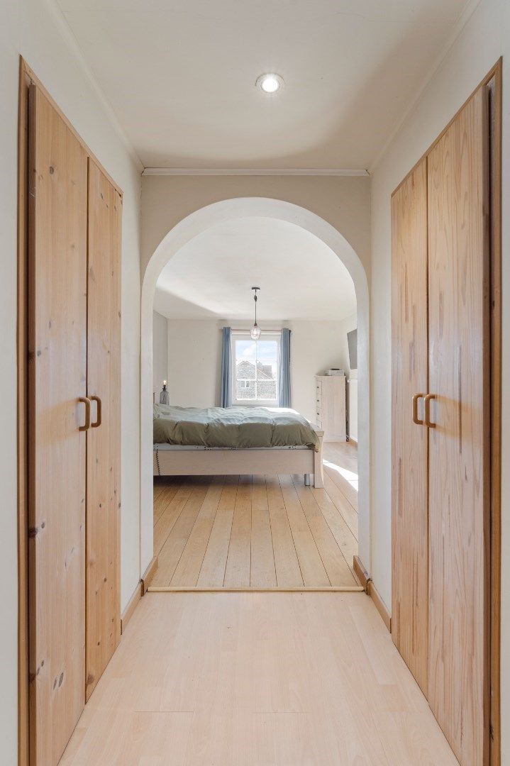 Prachtig gerenoveerde vrijstaande woning met heerlijke tuin met zwembad op 16a16ca foto 20