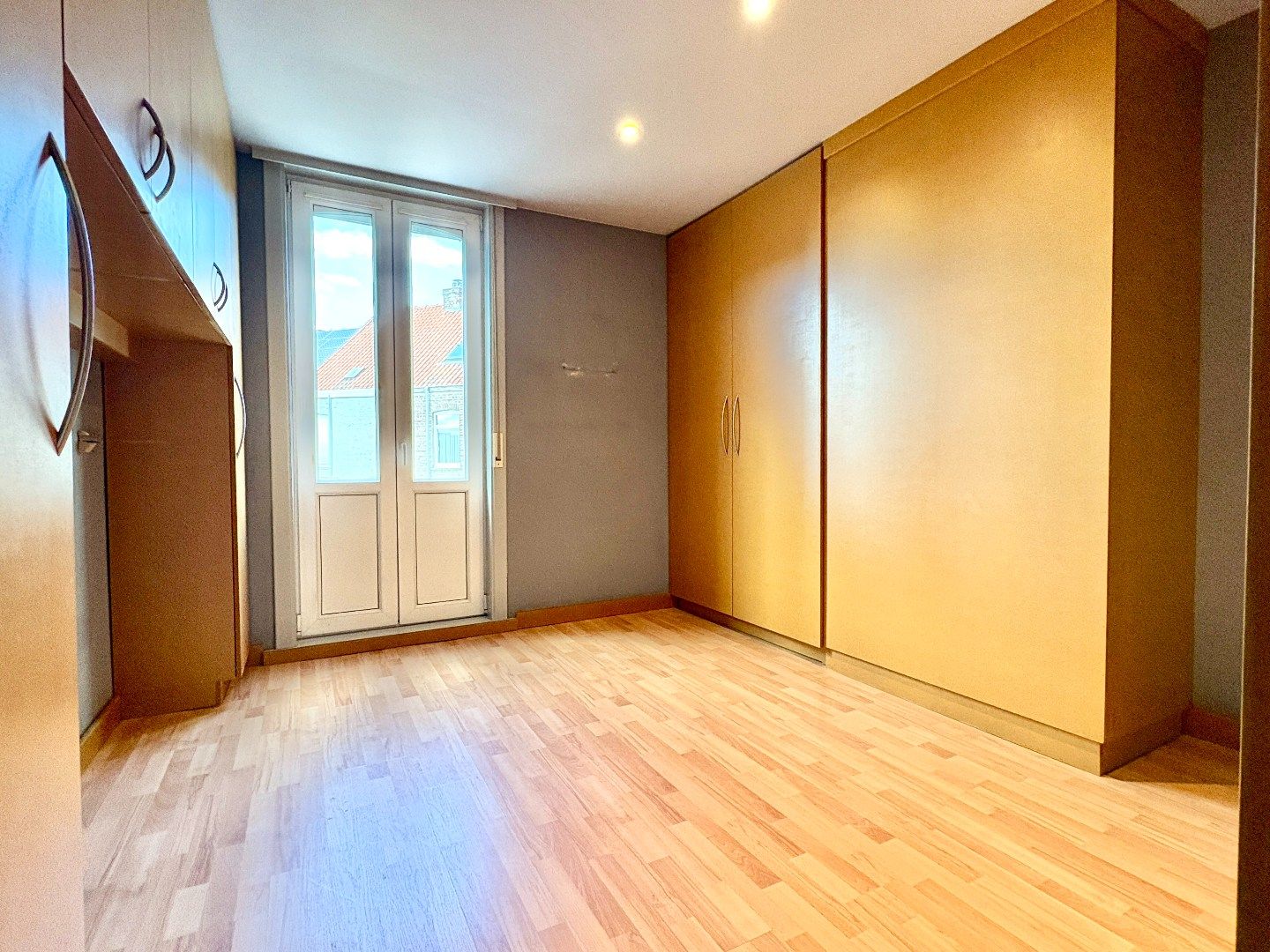 Instapklare woning nabij centrum Kortrijk foto 9
