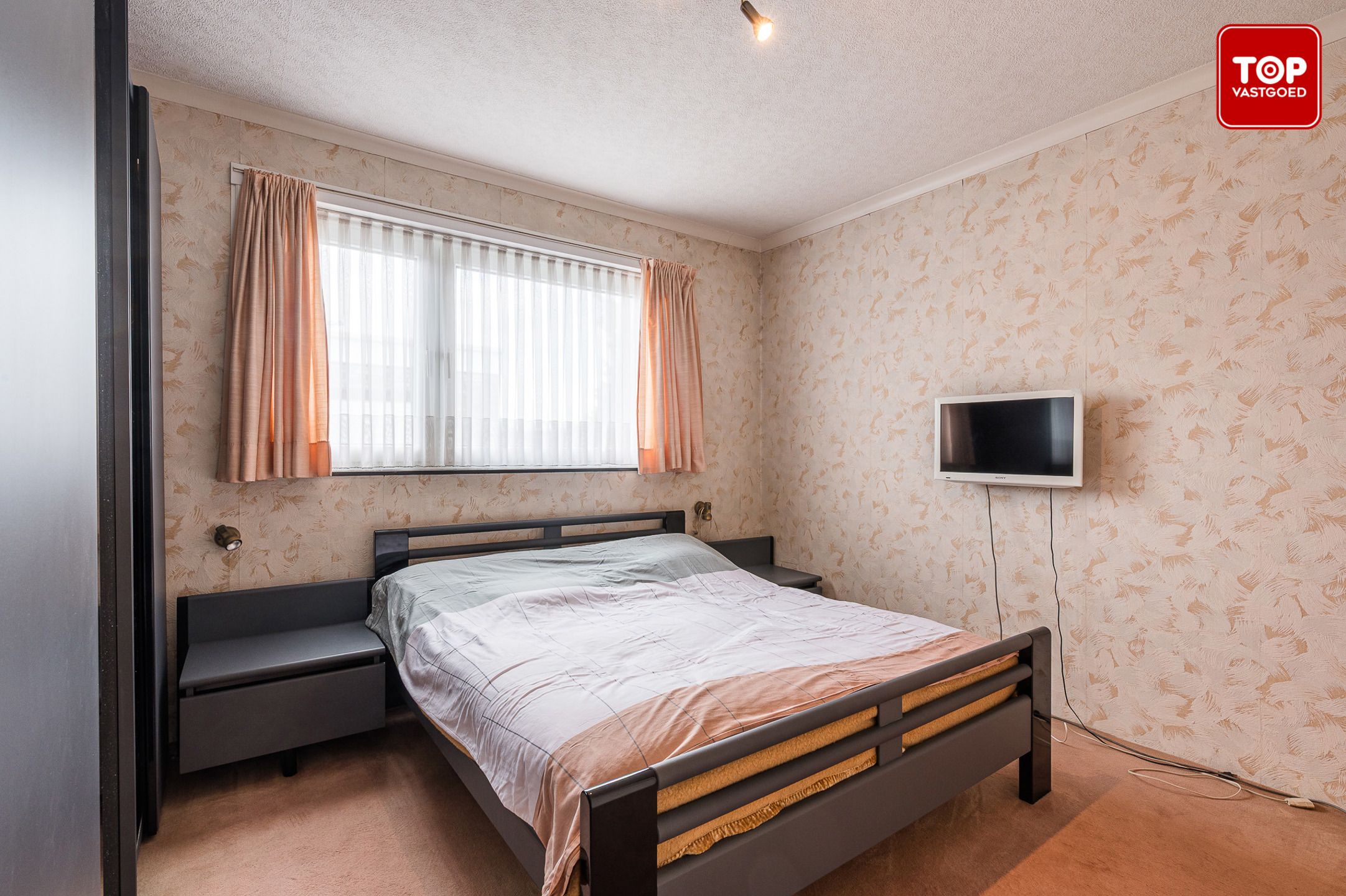 Te renoveren woning met potentieel in rustige buurt  foto 15