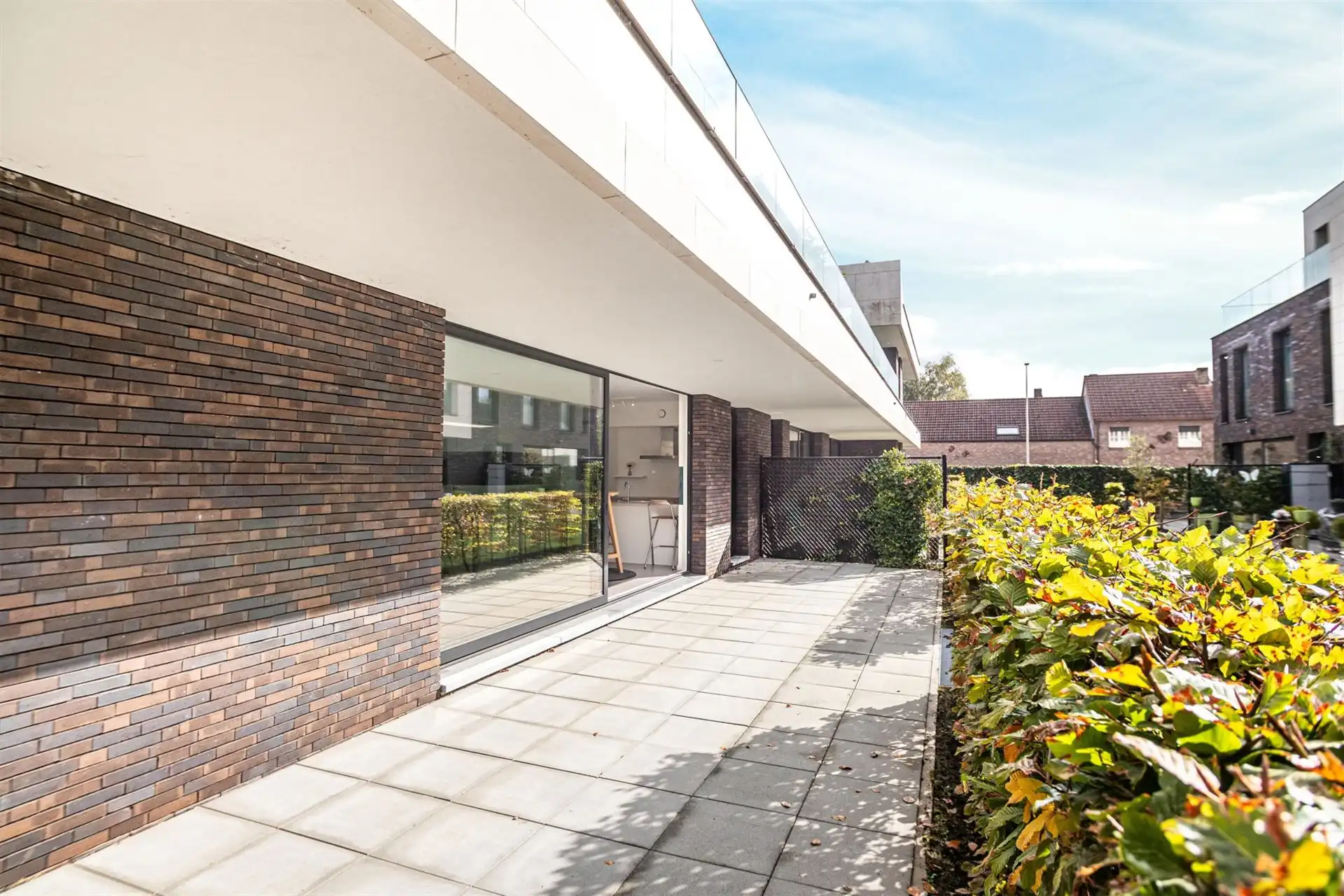 Lichtrijk gelijkvloers appartement met terras en tuinzicht foto 6