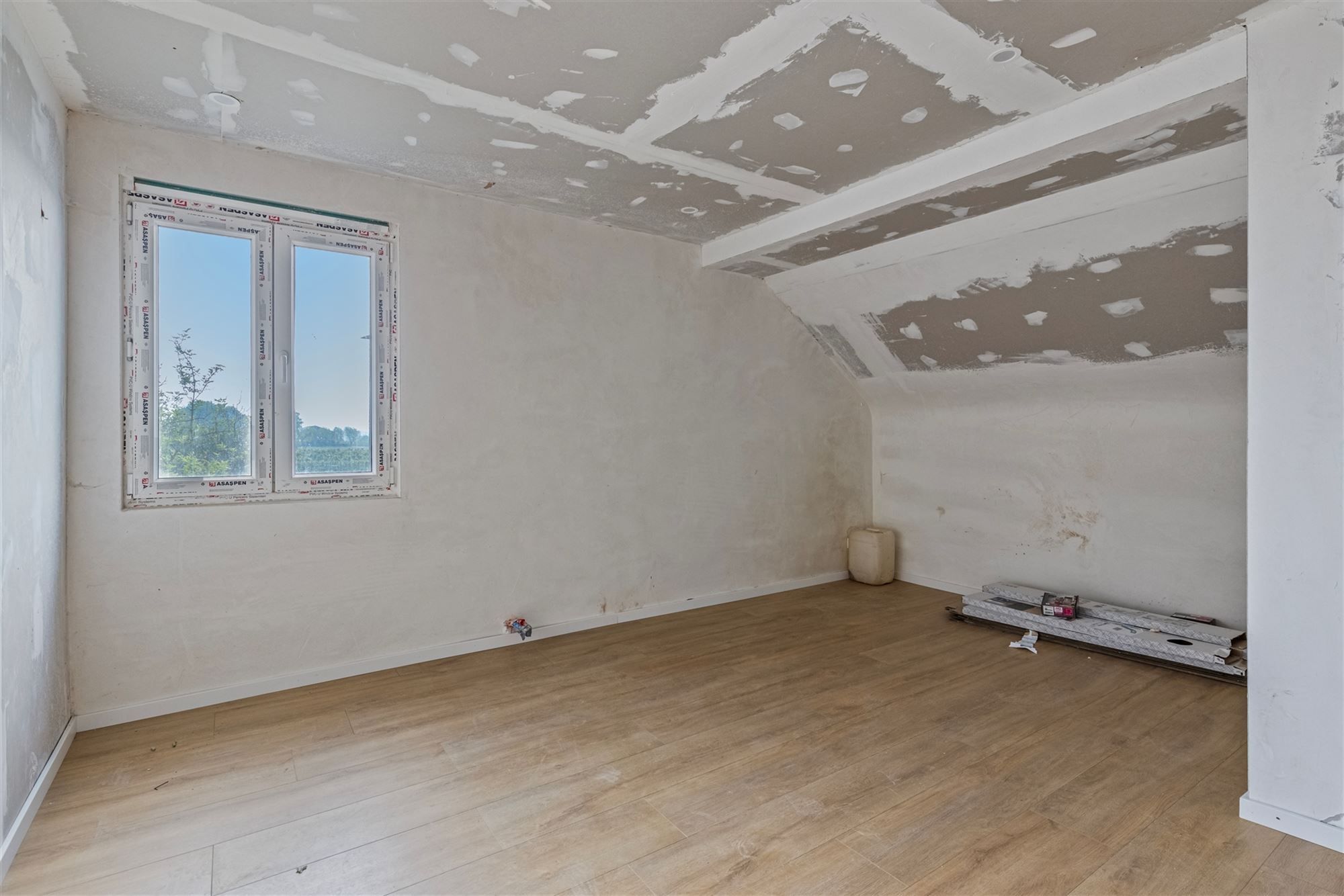 Landelijk en rustig gelegen huis (270m²) op een perceel van 1.887m²  foto 18