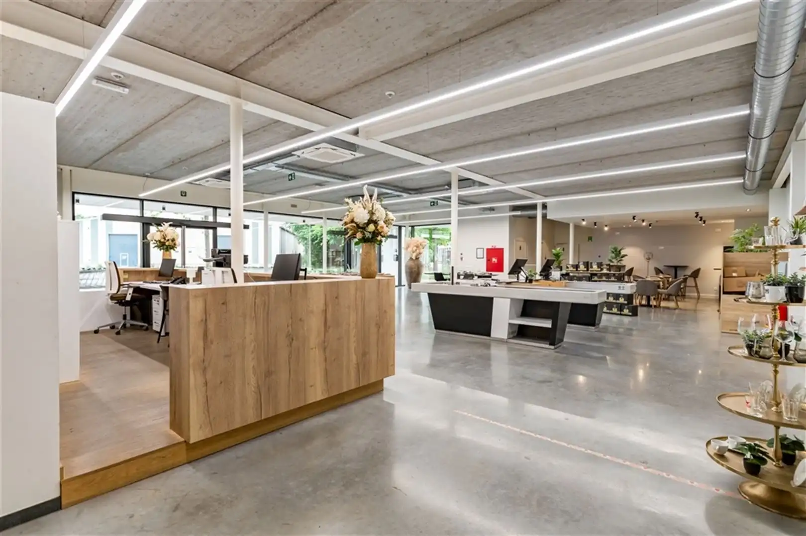 Moderne instapklare kantoren te huur foto 21