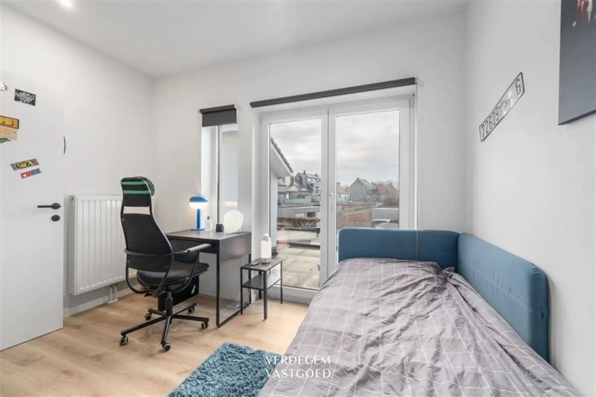 Mooi gerenoveerde gezinswoning met 3 slaapkamers en verrassend grote tuin foto 13