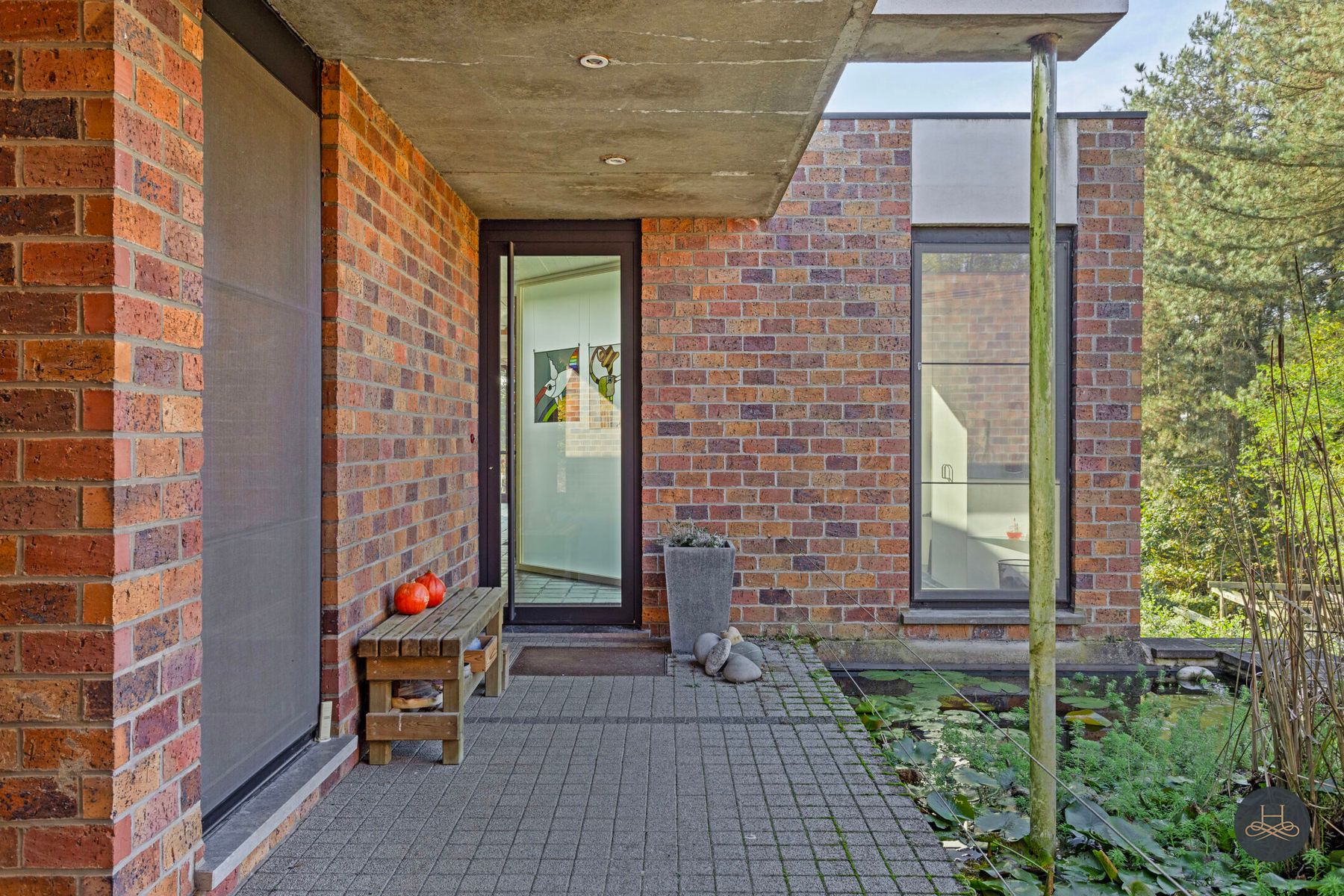 Authentieke architectenwoning gelegen midden in het groen foto 10