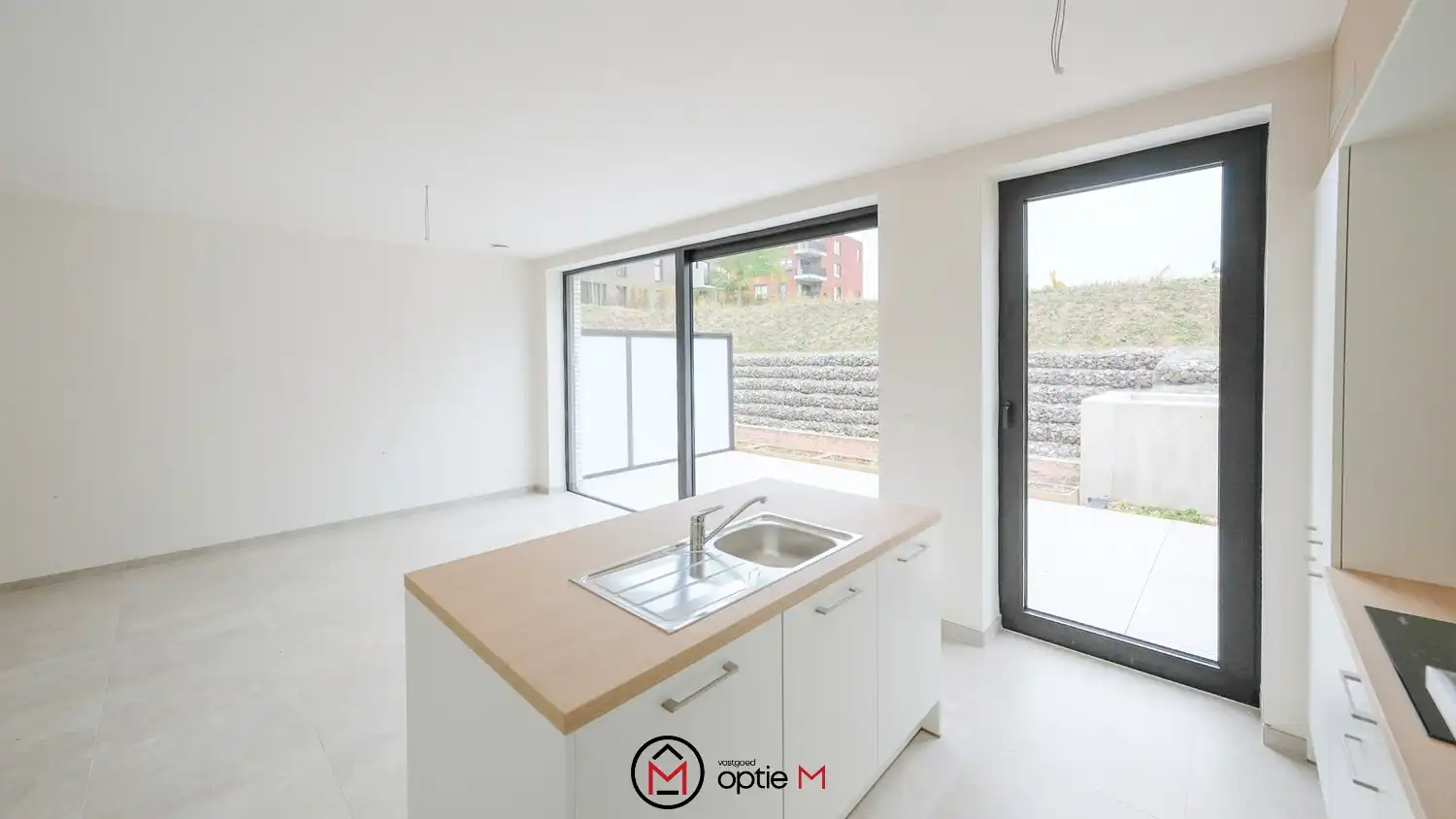 Comfortabel appartement met terras op toplocatie in Tongeren foto 8