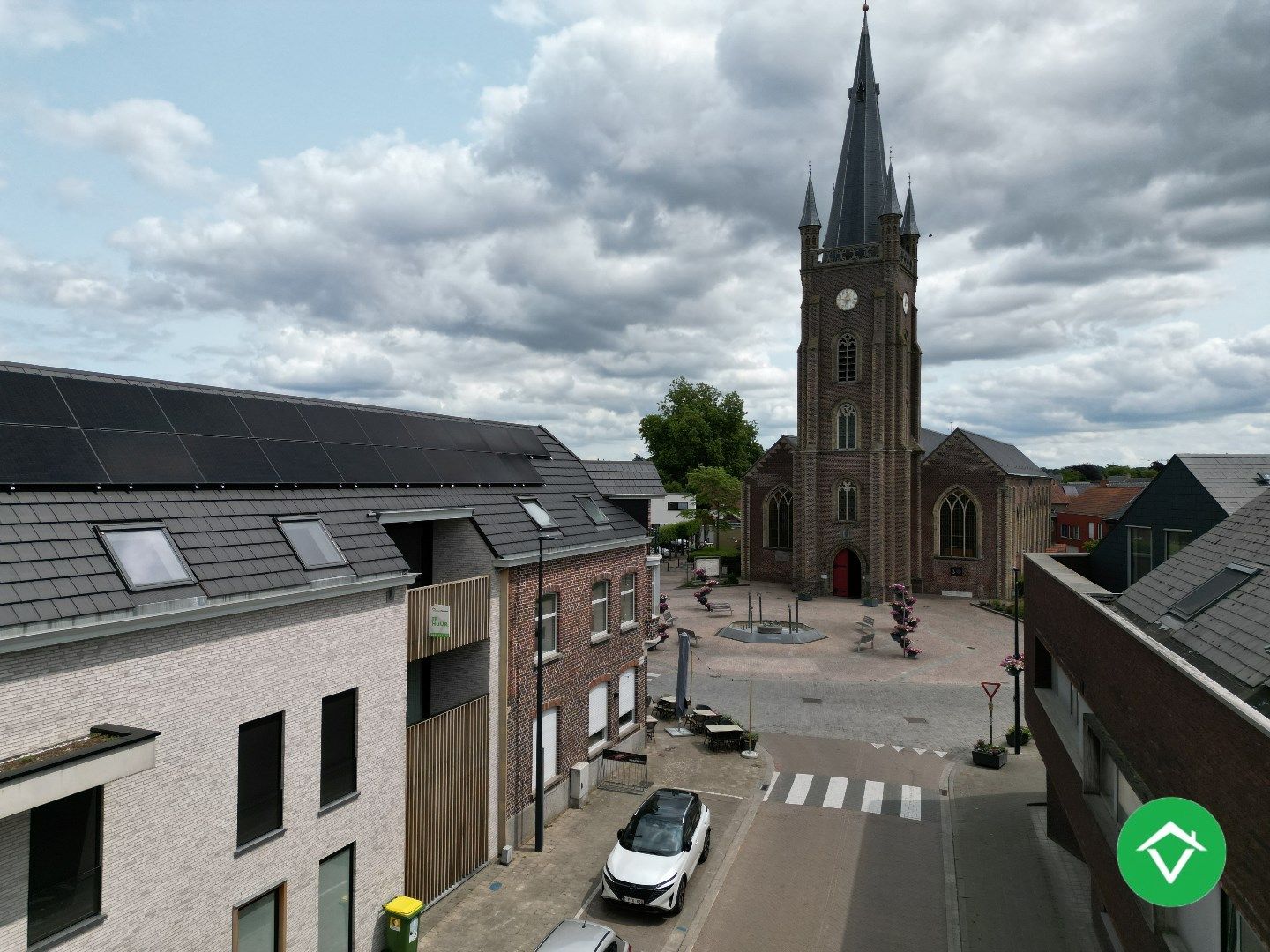 Nieuwbouwappartement met 3 slaapkamers, terras en autostaanplaats in hartje Gits foto 2