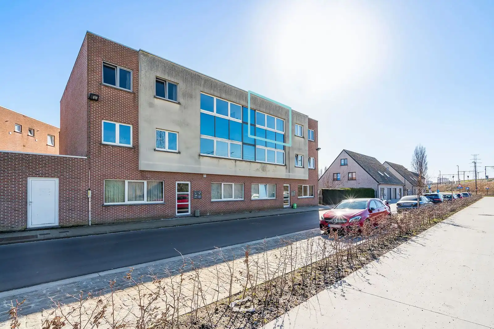 Lichtrijk appartement gelegen op de tweede verdieping foto 11
