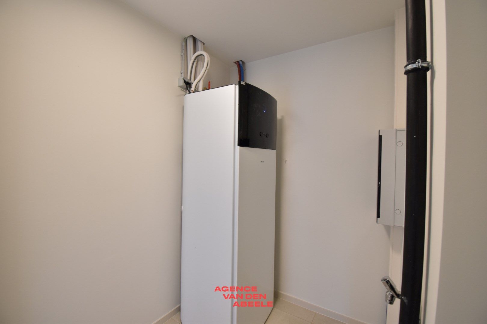 Fantastisch gerenoveerd appartement met 3 slaapkamers  foto 9