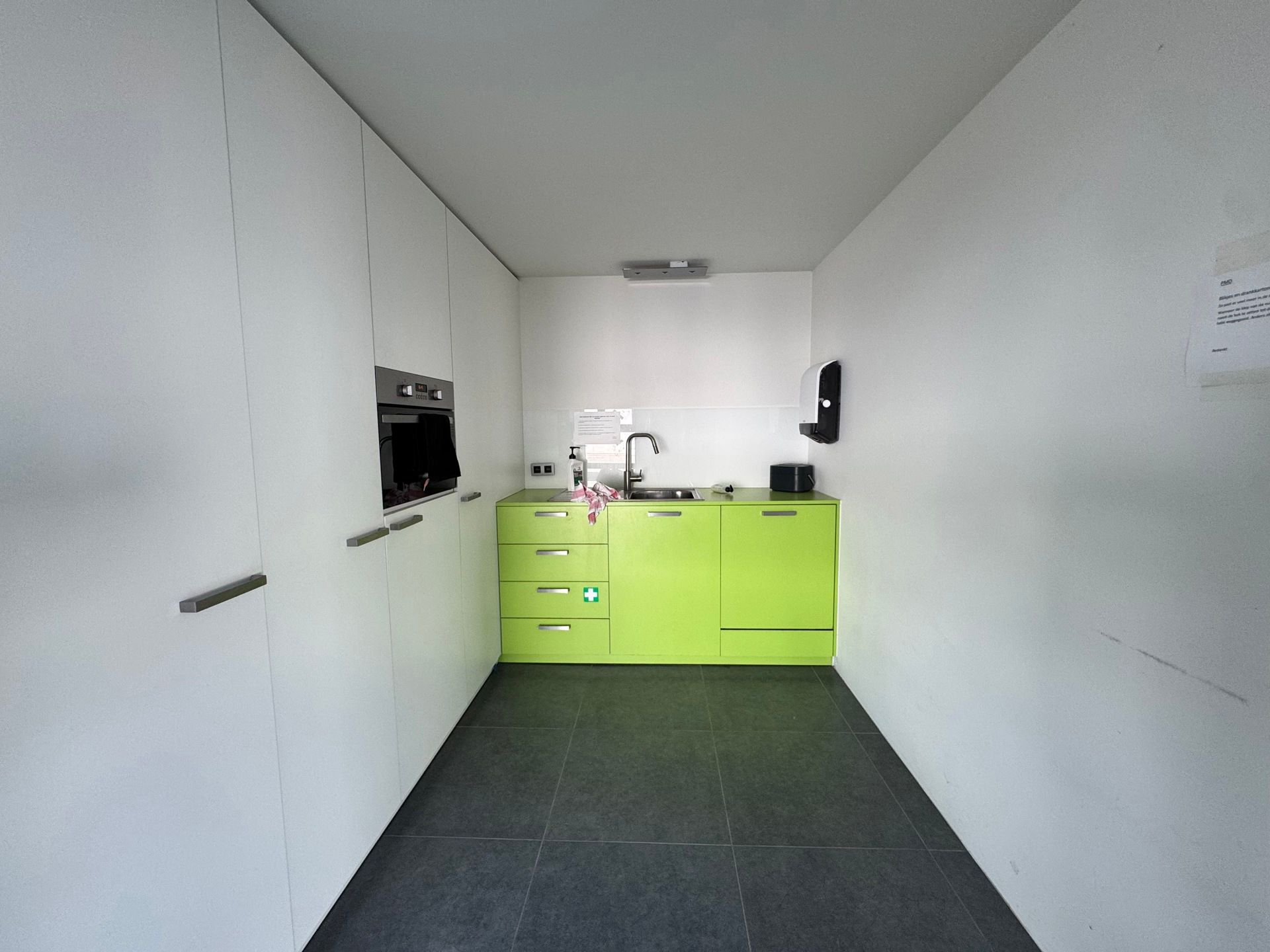 Energiezuinig bedrijfsgebouw foto 8
