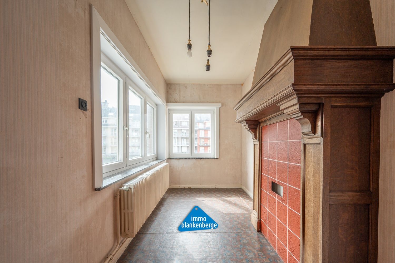 Ruime Bel-etagewoning op een Steenworp van Zee, Strand en Duinen foto 15