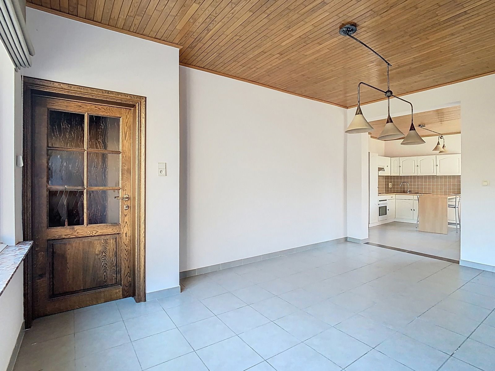 Rustig gelegen, charmante én instapklare woning met 2 SLPK! foto 5