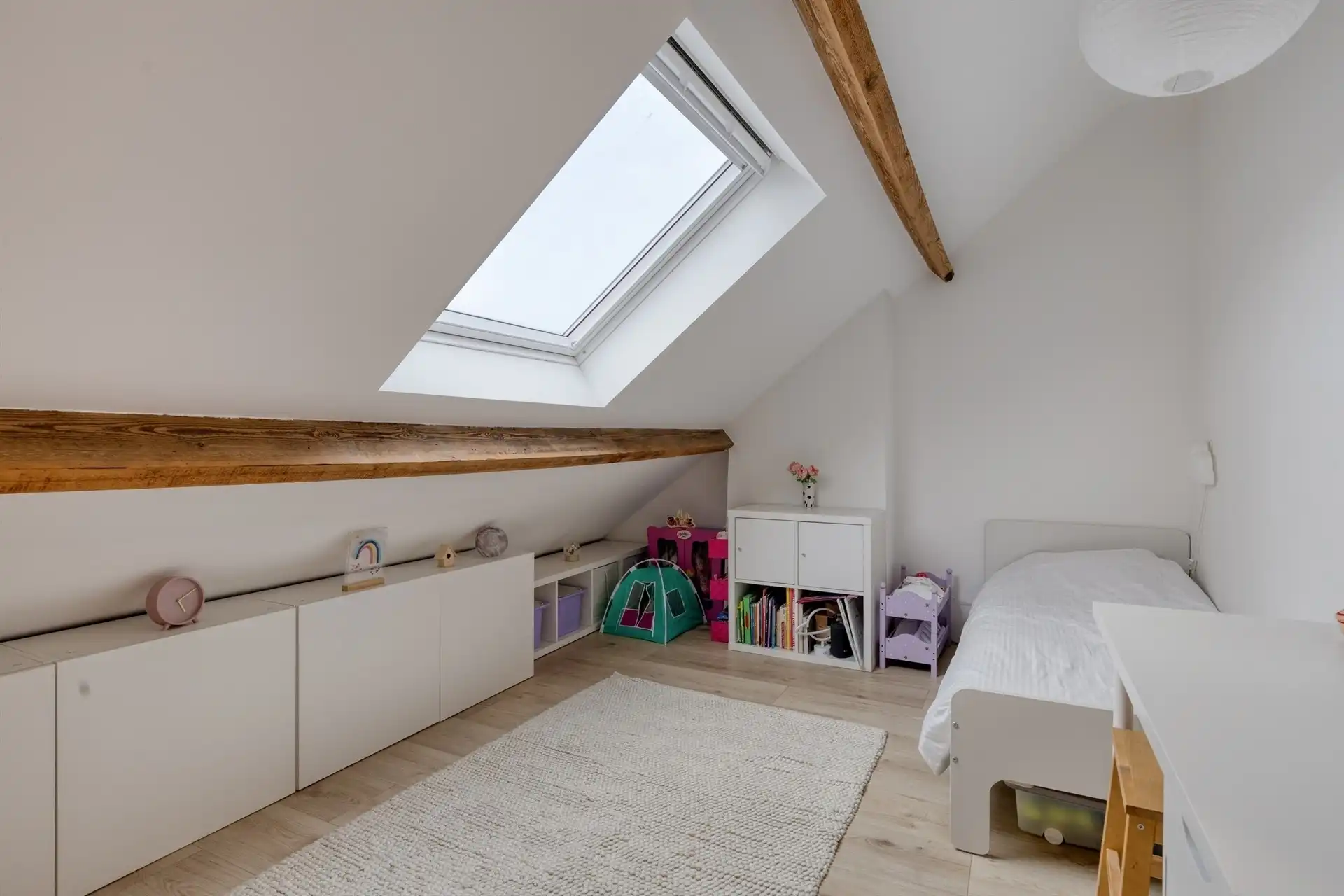  Instapklare karakterwoning met drie slaapkamers foto 9