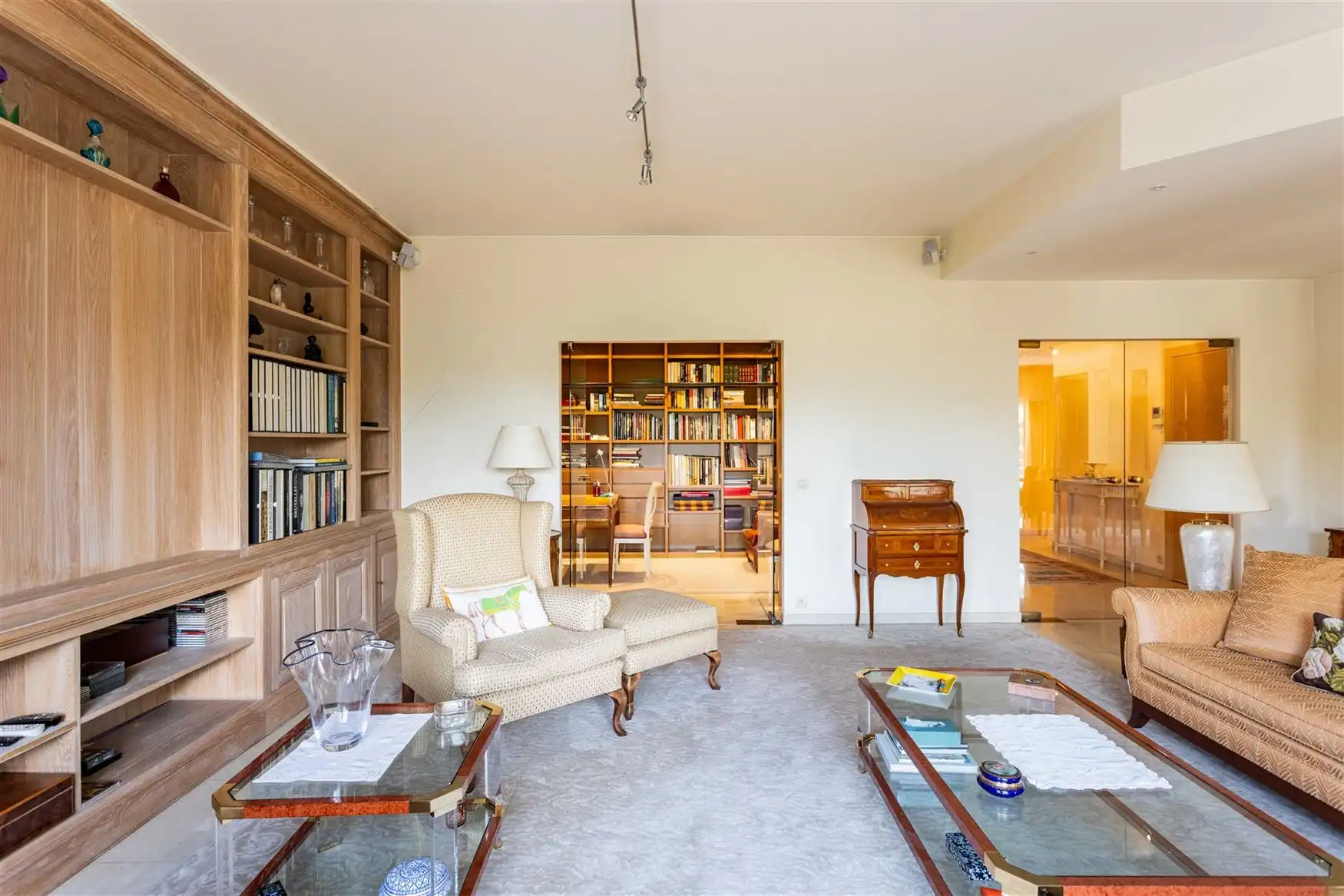 Luxueus appartement met 275 m² woonruimte en 3 terrassen foto 5