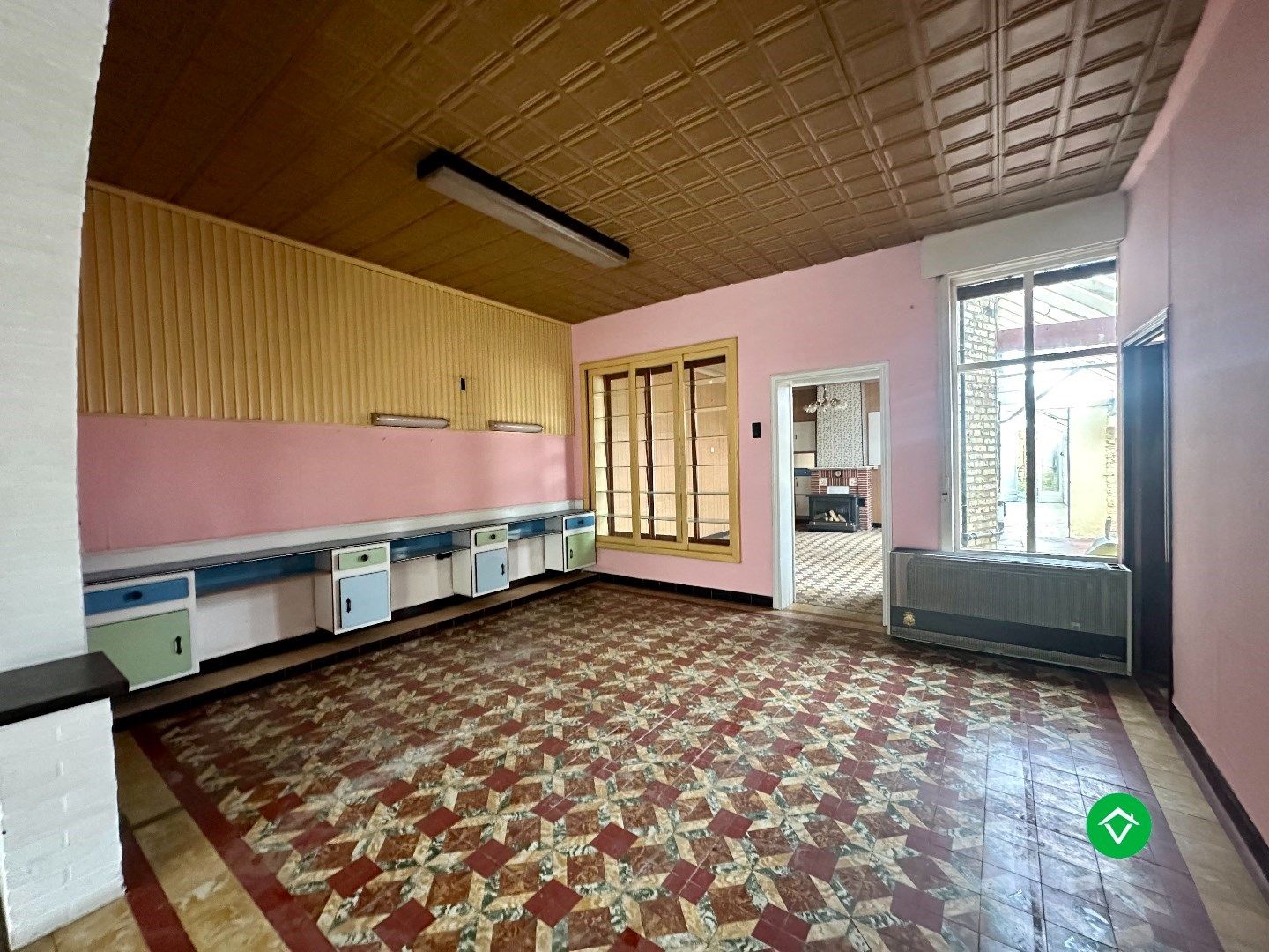 Riante woning met veel potentieel gelegen in Esen, Diksmuide foto 6