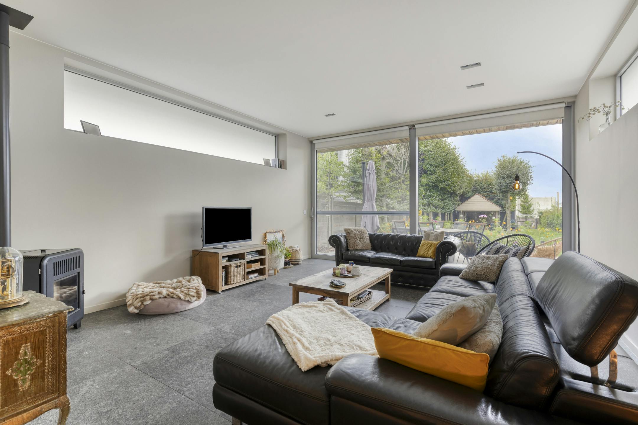 Instapklare woning met opslagplaats te koop in Oudenaarde foto 6