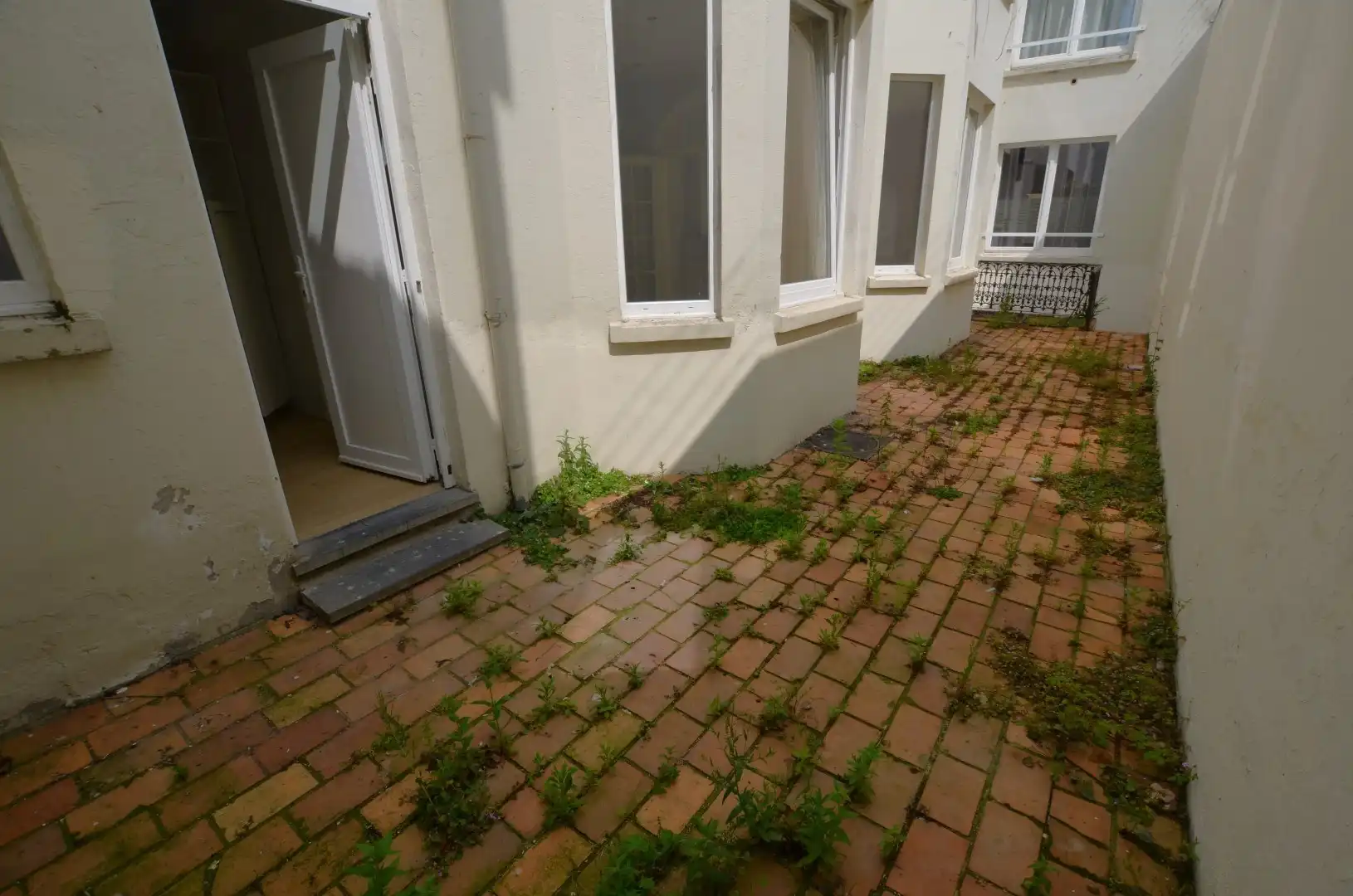 Mooi gelijkvloers appartement foto 8