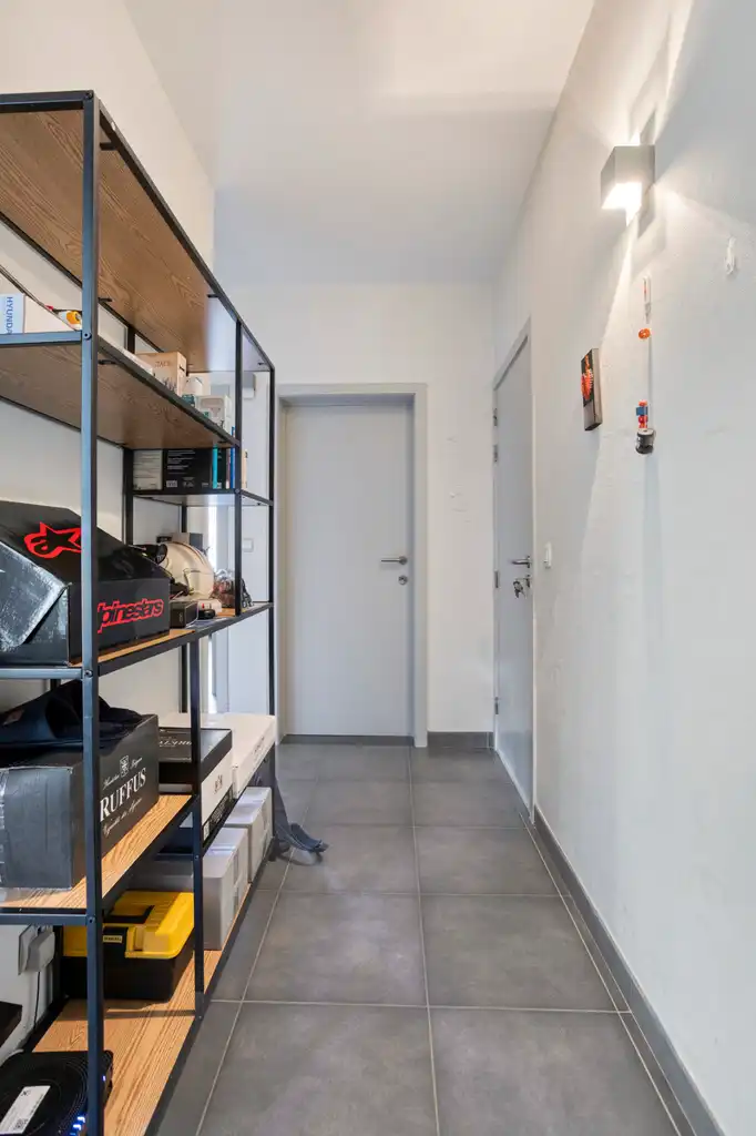 instapklaar gerenoveerd 2-kamerappartement op toplocatie foto 12