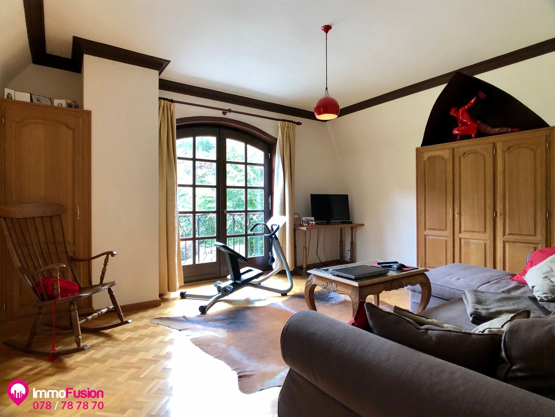 Unieke villa met bijgebouw, op ruim perceel van ca. 8.5 HA! foto 51