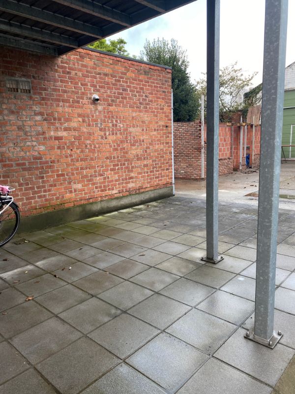 Gelijkvloers appartement met terras en 1 slaapkamer. foto 13