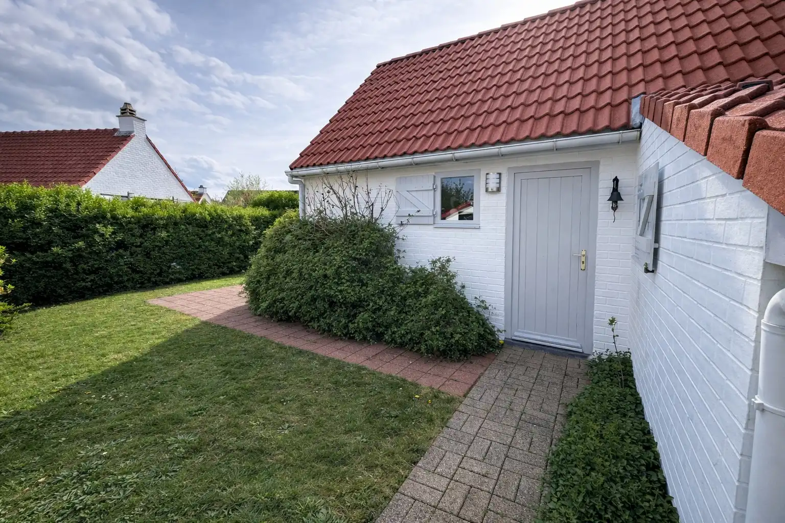 Charmante en instapklare vakantiewoning te koop op toplocatie in Zeepolder II te De Haan. foto 12
