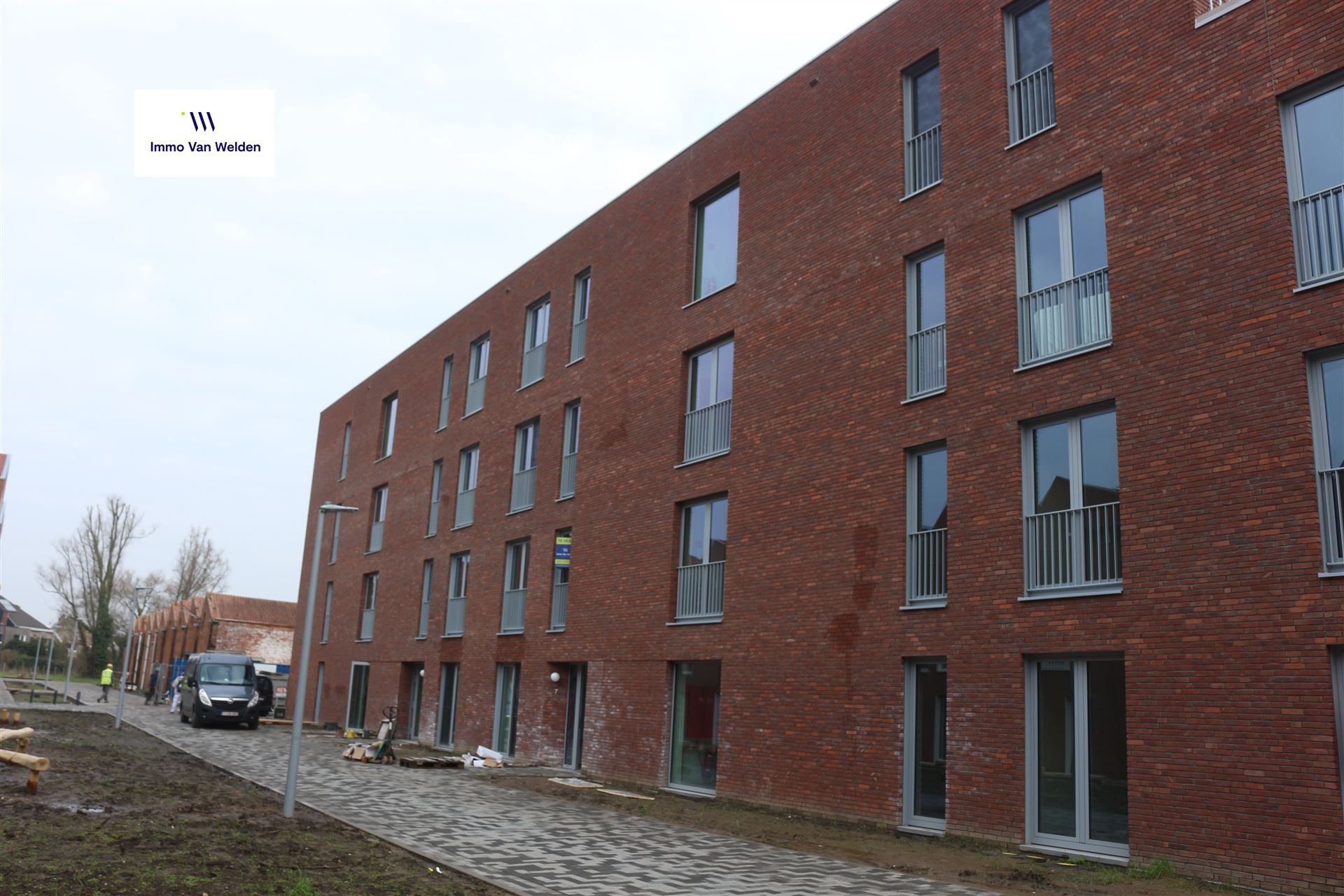 2 slaapkamer nieuwbouwappartement nabij centrum foto 1